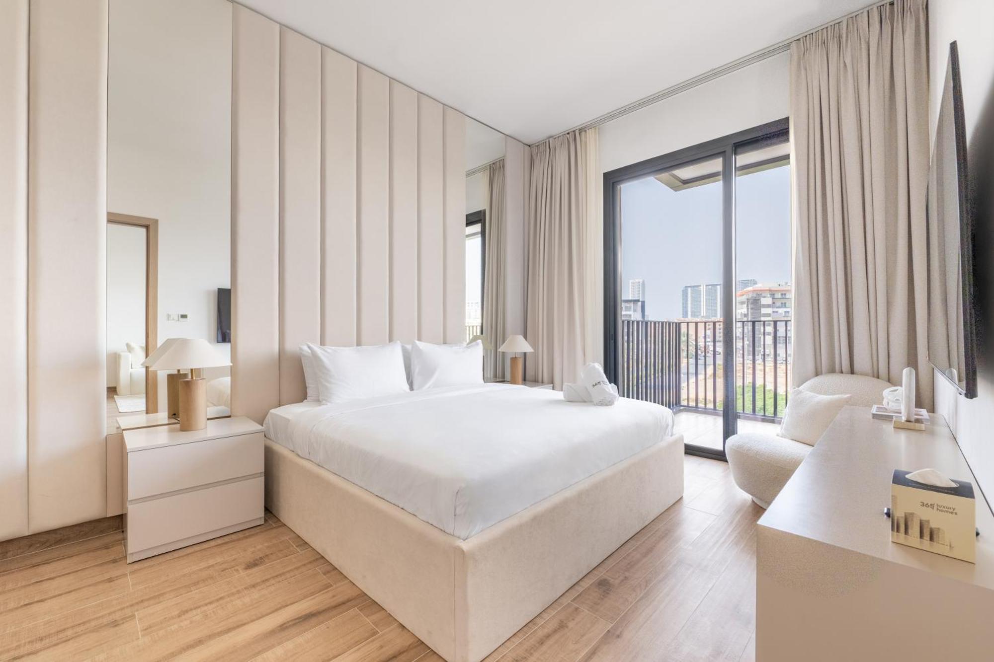 Jvc Gem - 2brplus1 In Oakley Square With Prime Amenities Apartment