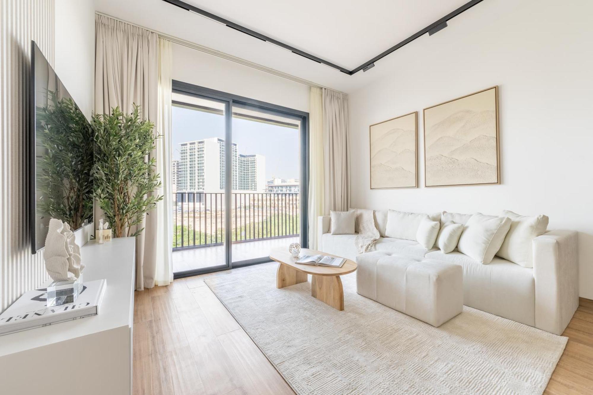 Apartment Jvc Gem - 2brplus1 In Oakley Square With Prime Amenities Dubai