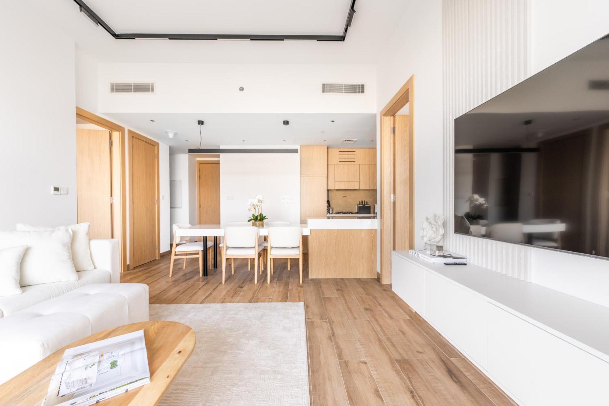 Jvc Gem - 2brplus1 In Oakley Square With Prime Amenities