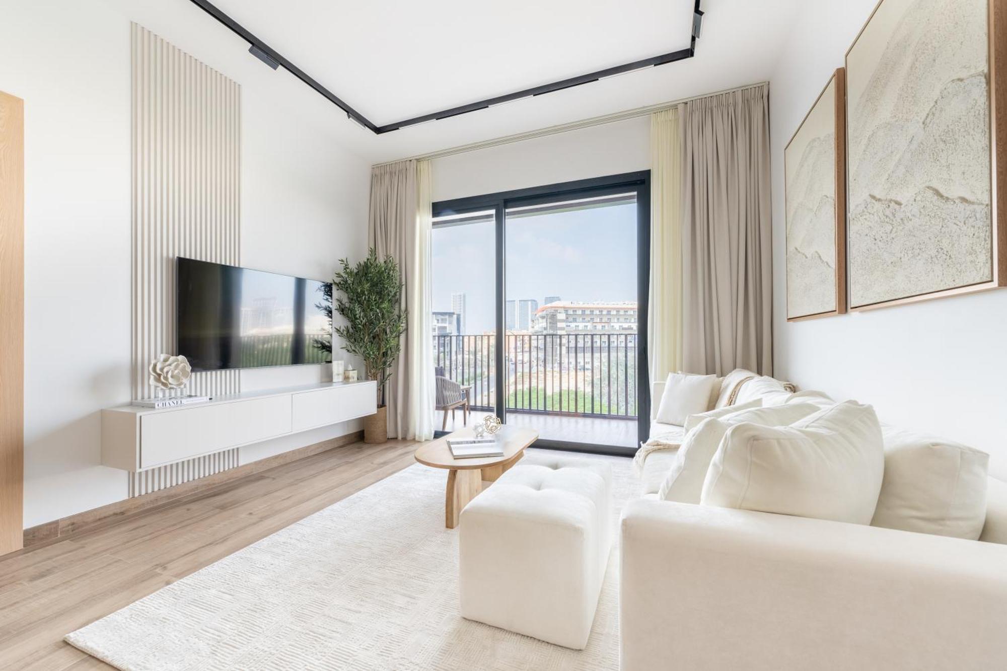 Apartment Jvc Gem - 2brplus1 In Oakley Square With Prime Amenities Dubai