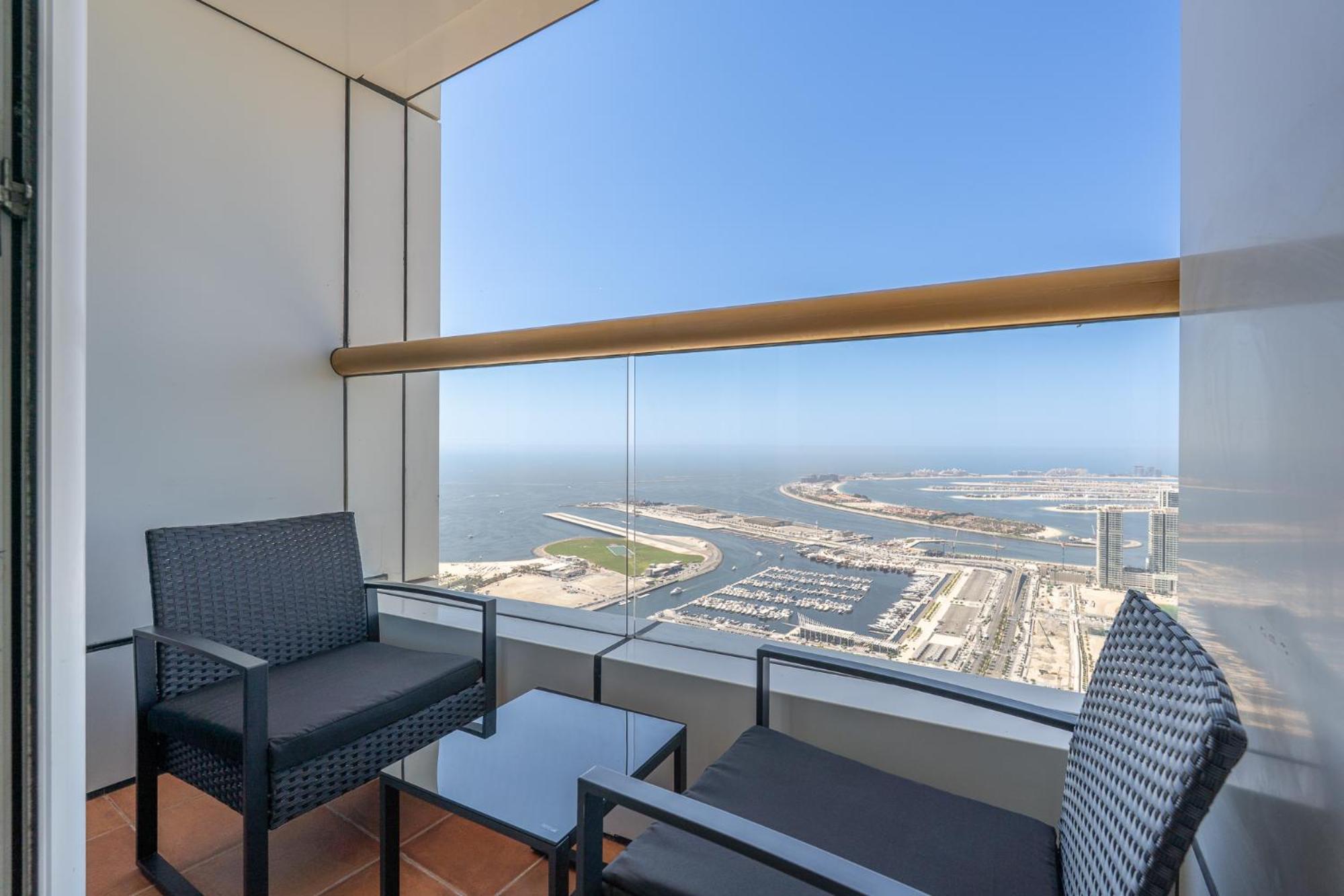 Stylish1bhk In Elite Residences, Marina With View *