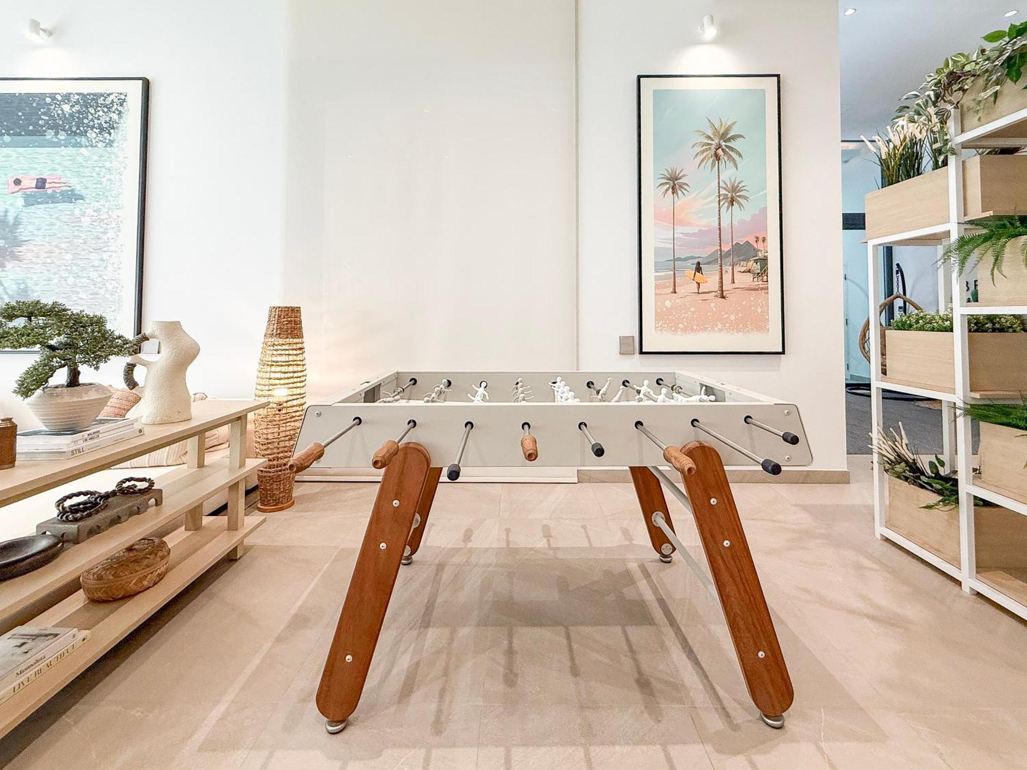Modern Chic Apartment, Belgravia Heights 2, Jvc * Dubai