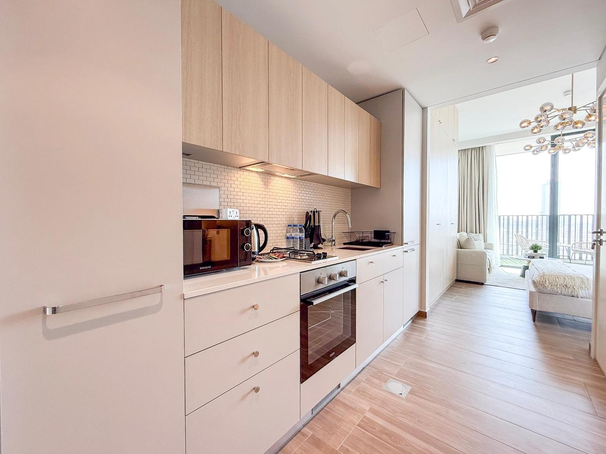 Modern Chic Apartment, Belgravia Heights 2, Jvc Apartment