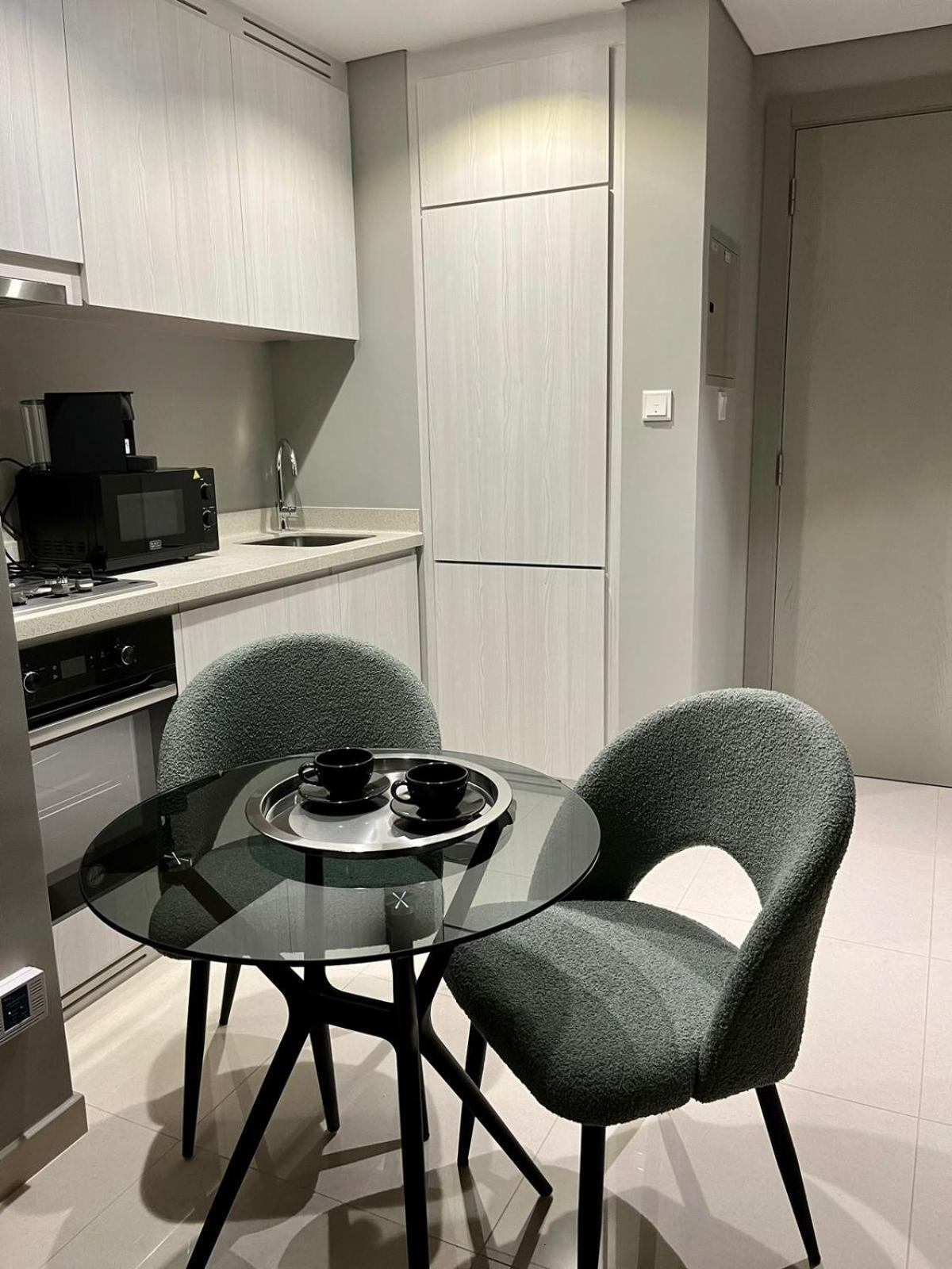 Keyrock Living - Urban Oasis In Zada Tower Apartment Dubai
