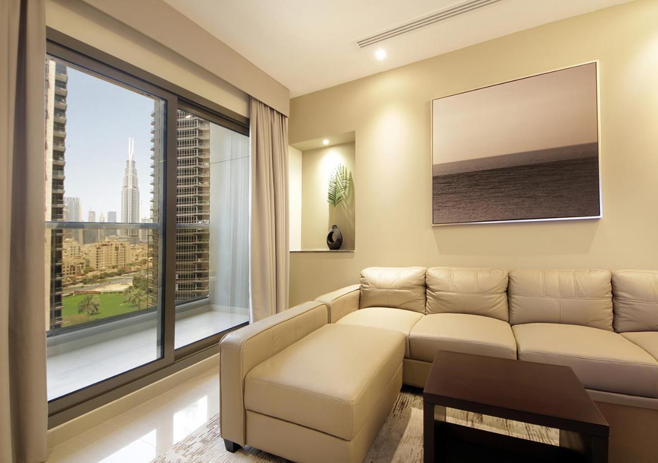 Apartment Elegant 2br With Views Downtown Living