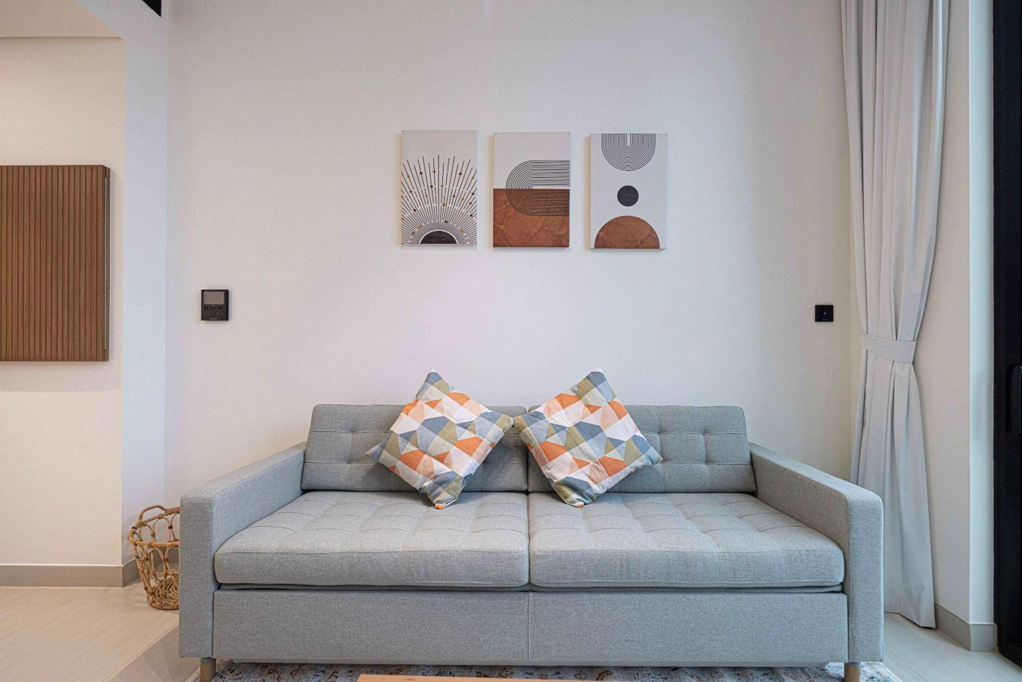 Cozy 1 Bedroom With Gym & Pool Just 15min To Marina *