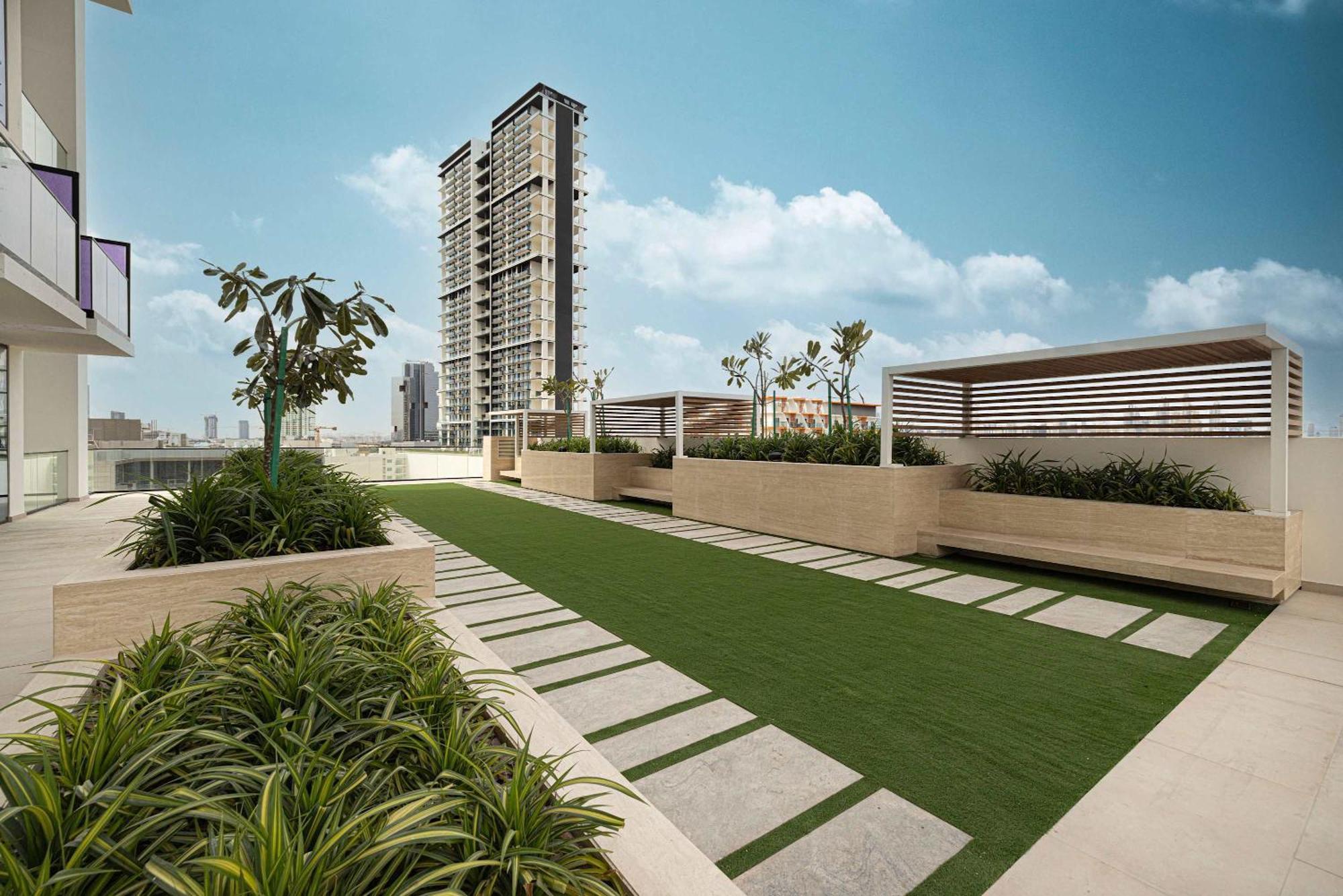 Cozy 1 Bedroom With Gym & Pool Just 15min To Marina *
