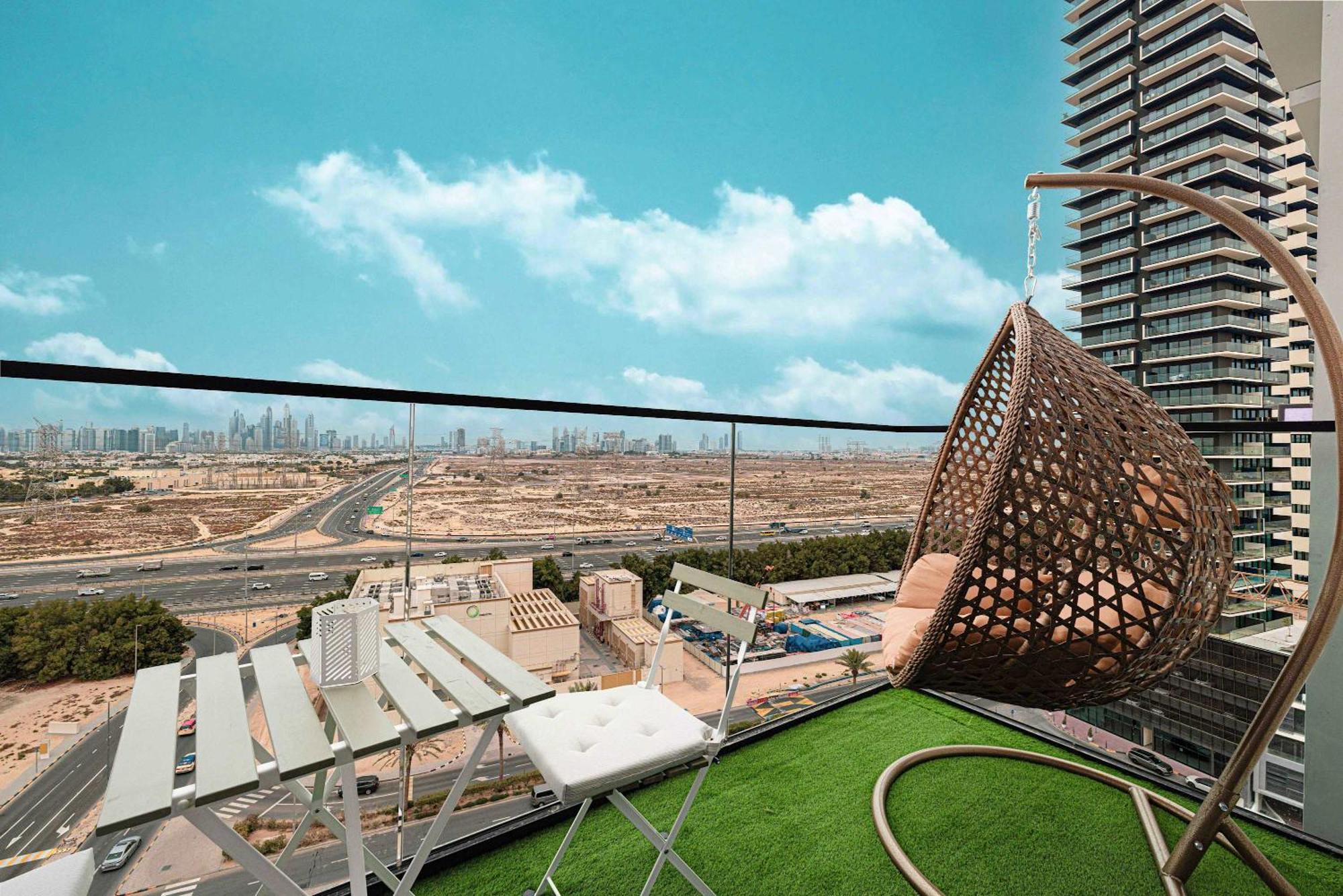 Cozy 1 Bedroom With Gym & Pool Just 15min To Marina * Dubai