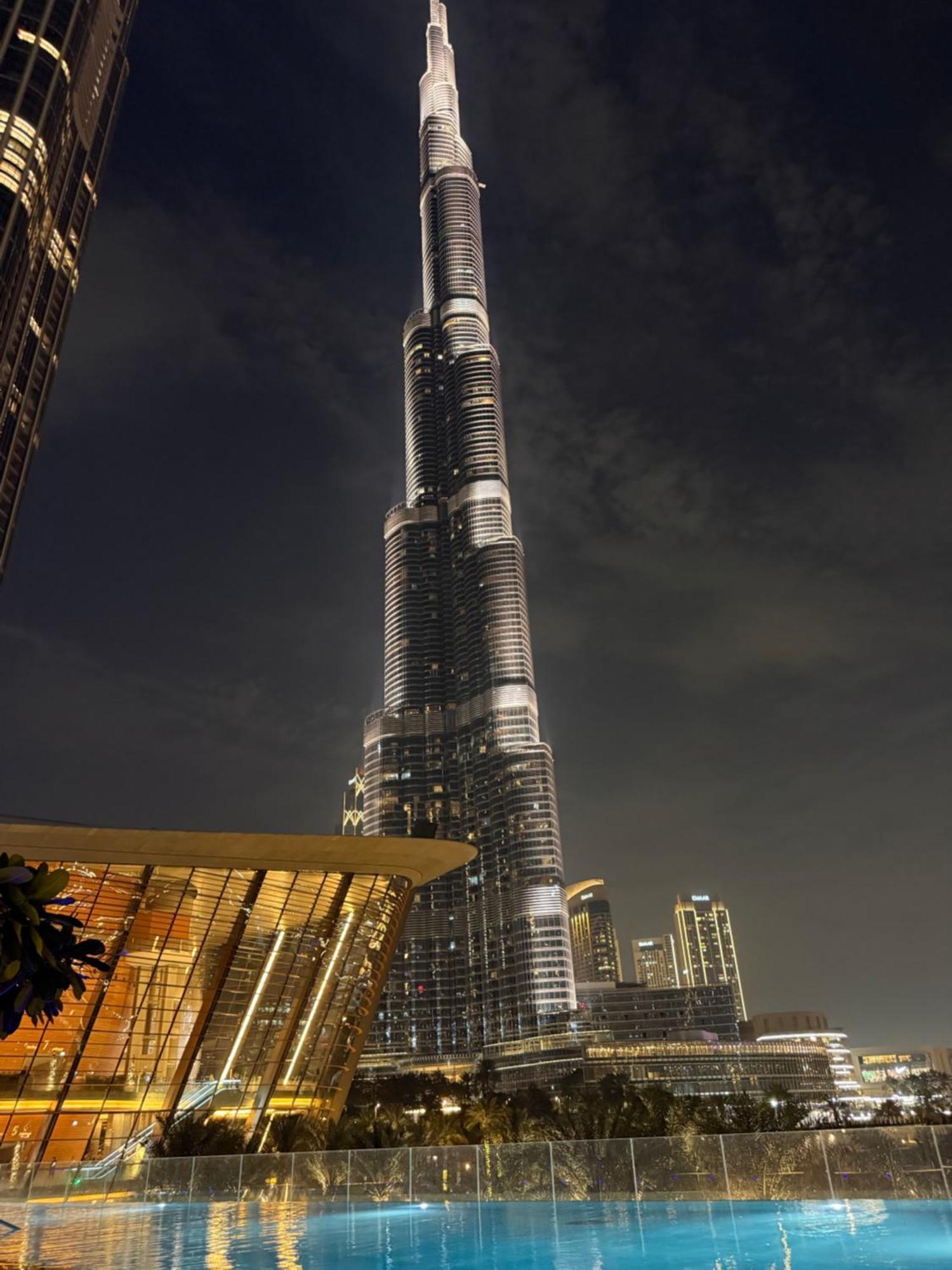 Great View From 63th Floor! Amazing Pool With Burj View! Grande Signature! Apartment Dubai