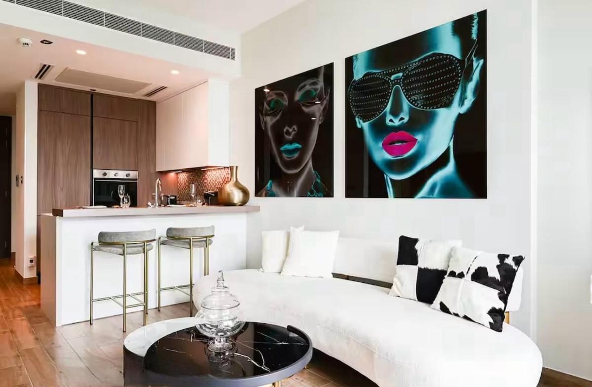 Modern Elegance Jumeirah Living Marina Dubai