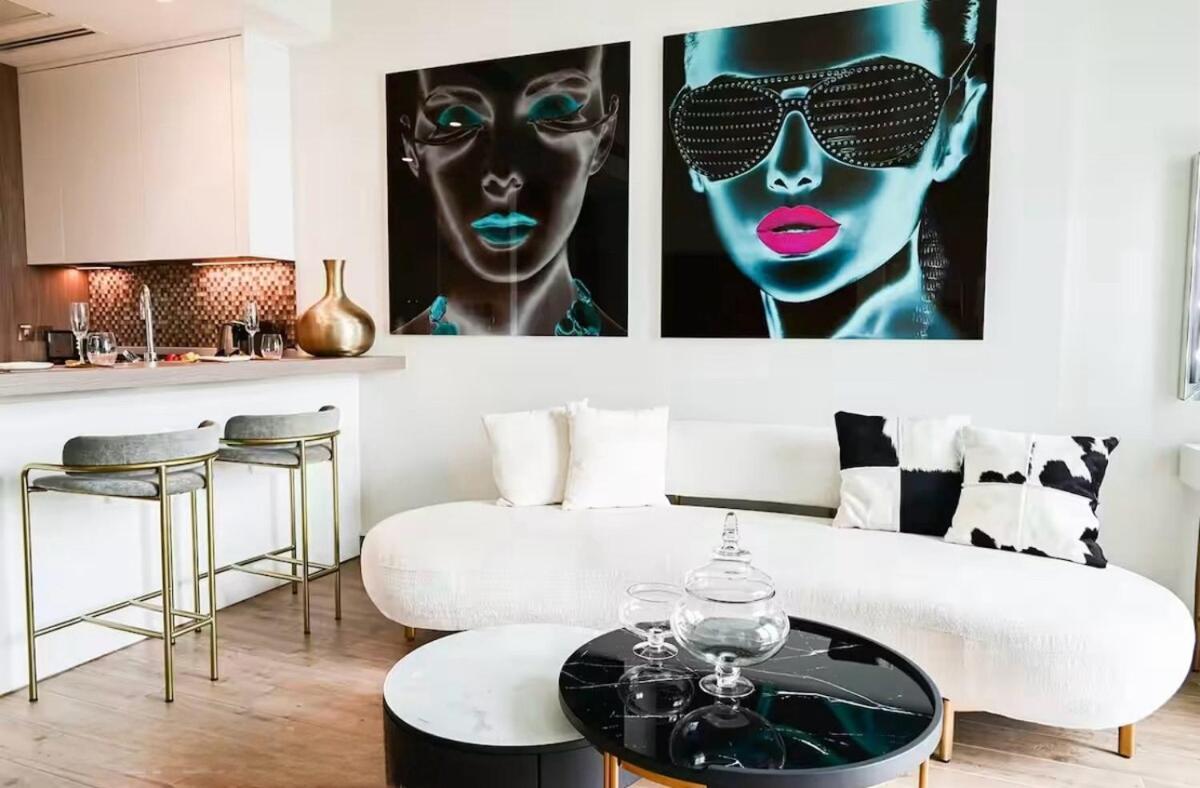 Modern Elegance Jumeirah Living Marina Apartment *