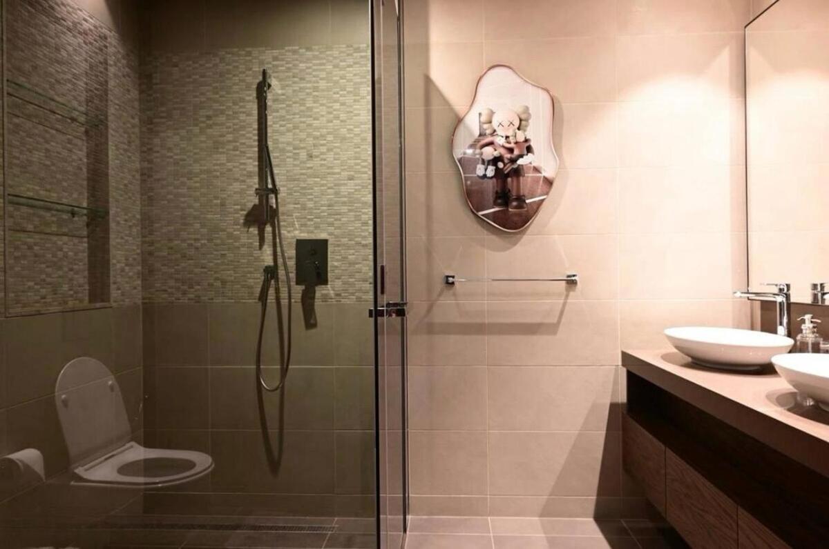 Modern Elegance Jumeirah Living Marina Dubai