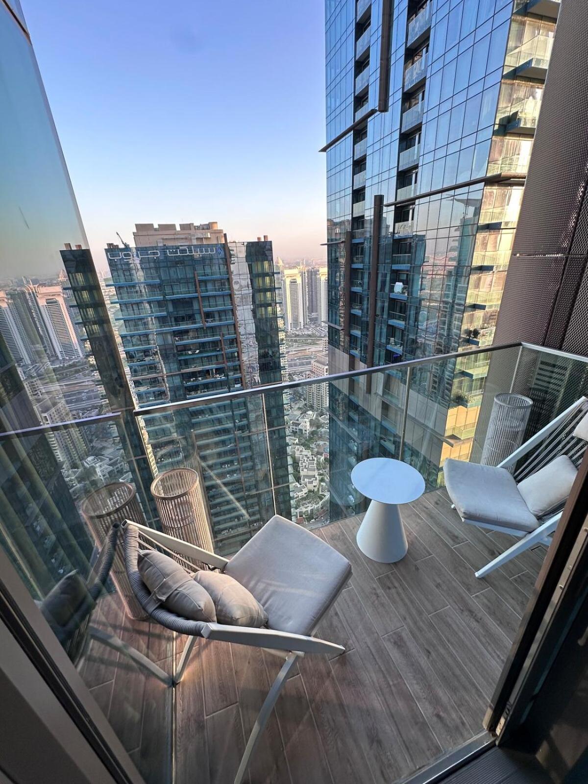 Apartment Modern Elegance Jumeirah Living Marina Dubai