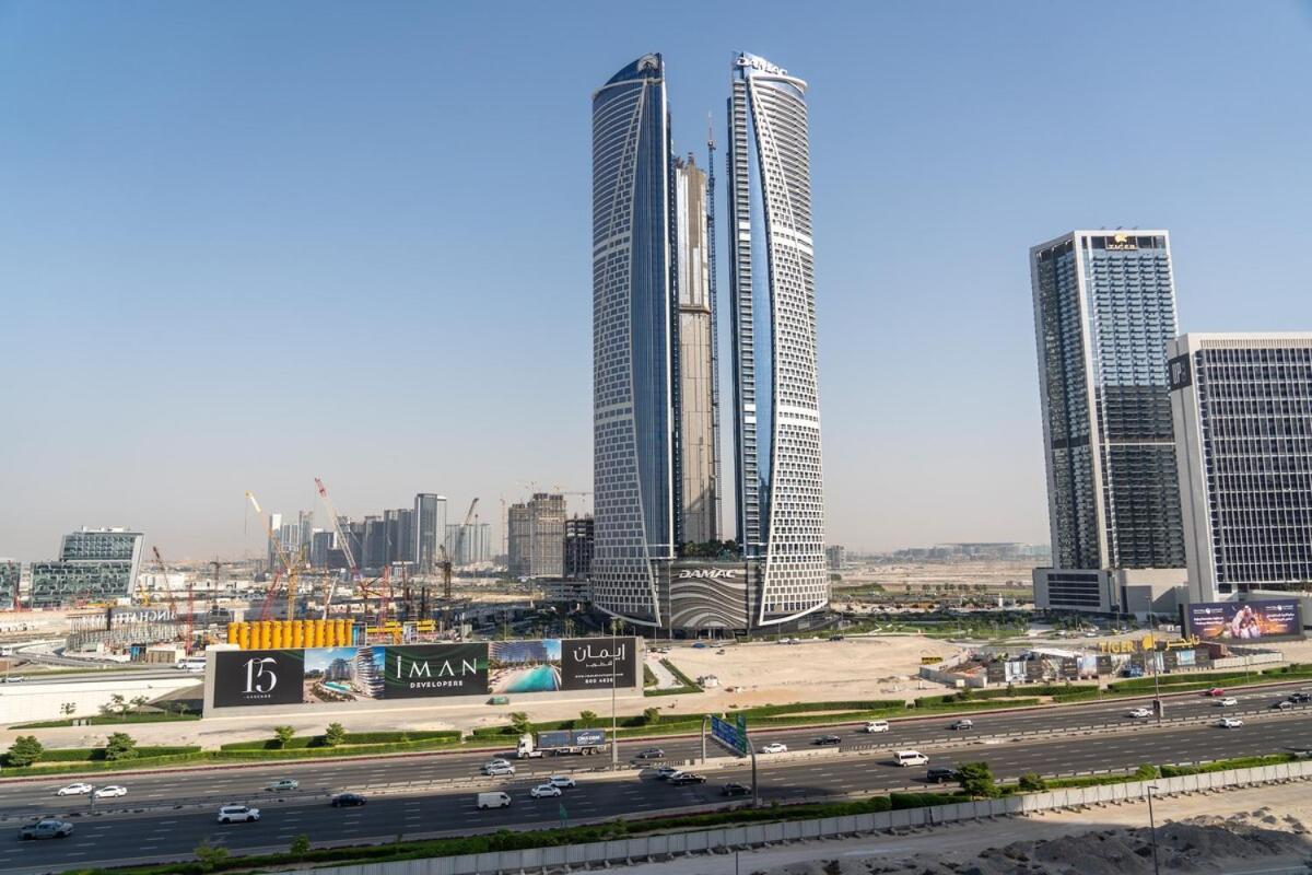 Business Bay By Stayinhomes - 10 Mins Burj Khalifa - 1bed - Parking - Pool - Gym * Dubai