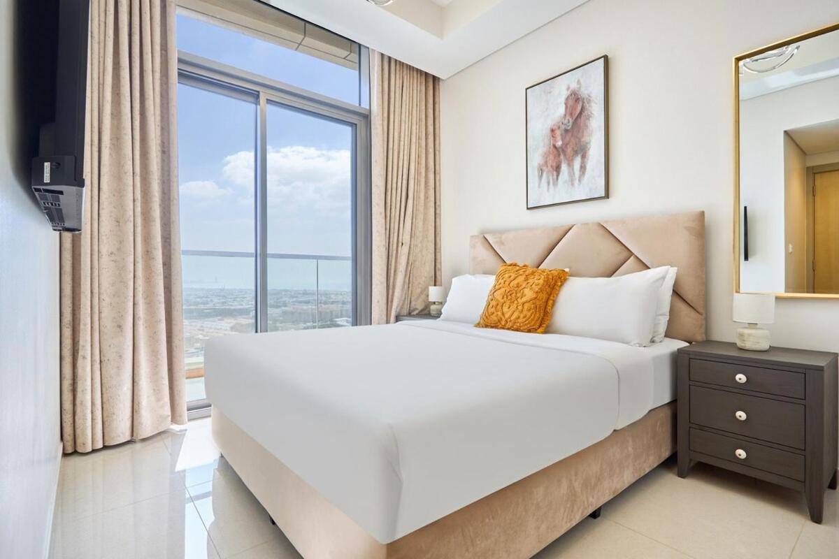 Skyline 2br In The Heart Of Business Bay Apartment