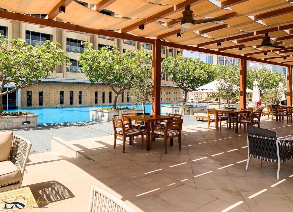 Modern 1br Emaar Downtown Mall *