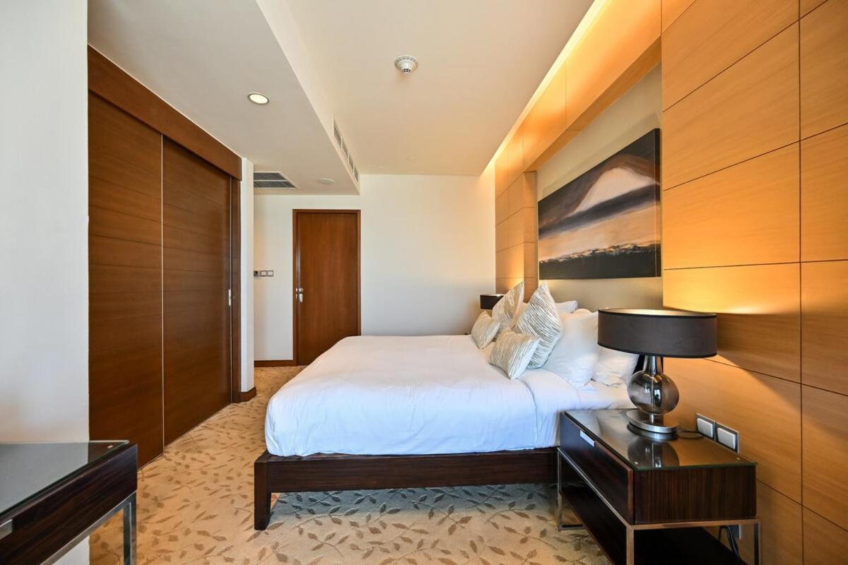 Haven 1 Bedroom Mall Apartment Dubai