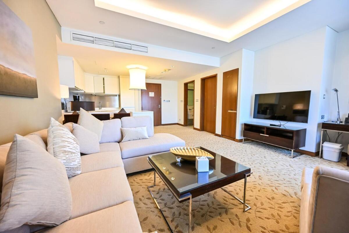 Haven 1 Bedroom Mall Apartment *