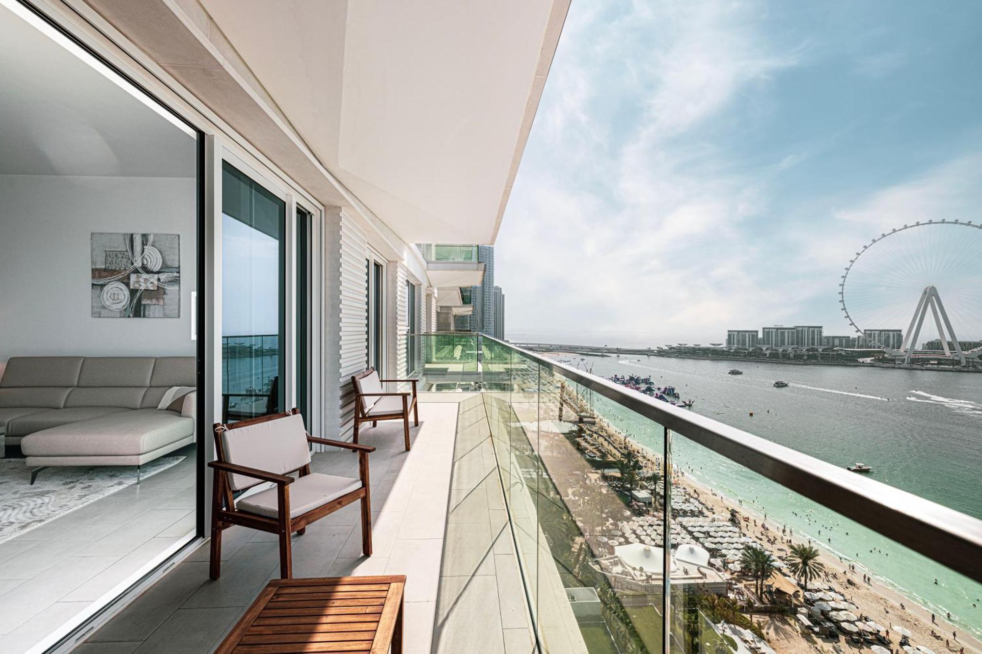 Apartment La Vie, Jbr Private Beach, Private Parking And Pool *