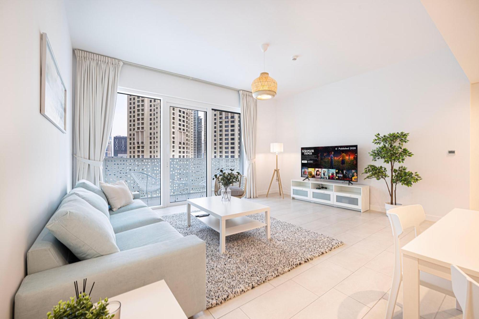 La Vie, Jbr Private Beach, Private Parking And Pool