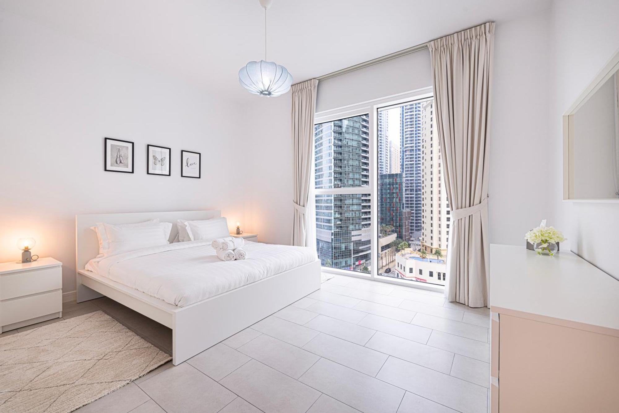 La Vie, Jbr Private Beach, Private Parking And Pool