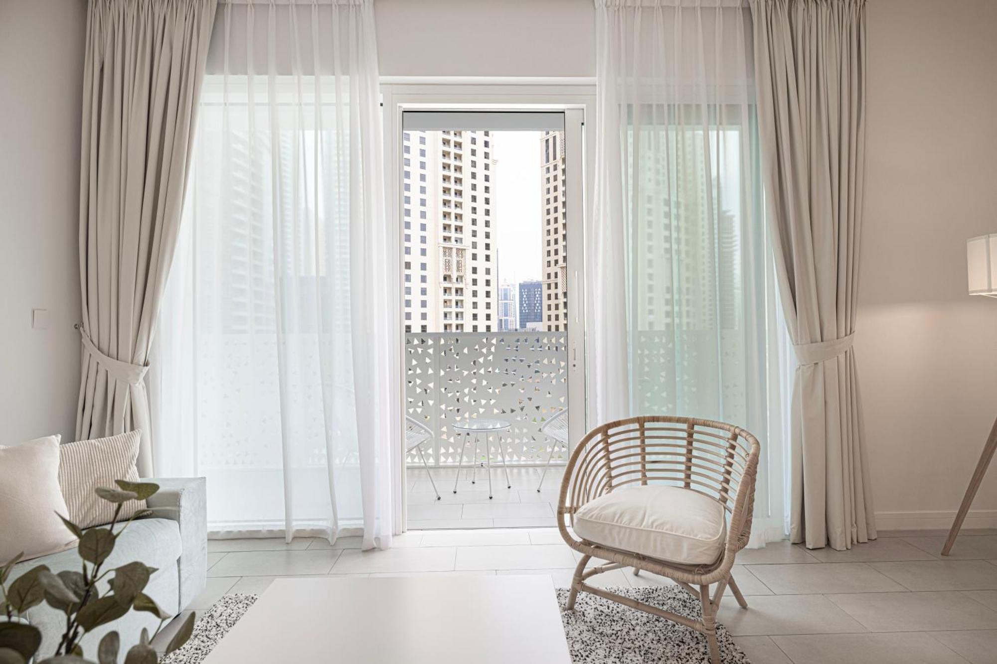 La Vie, Jbr Private Beach, Private Parking And Pool Apartment