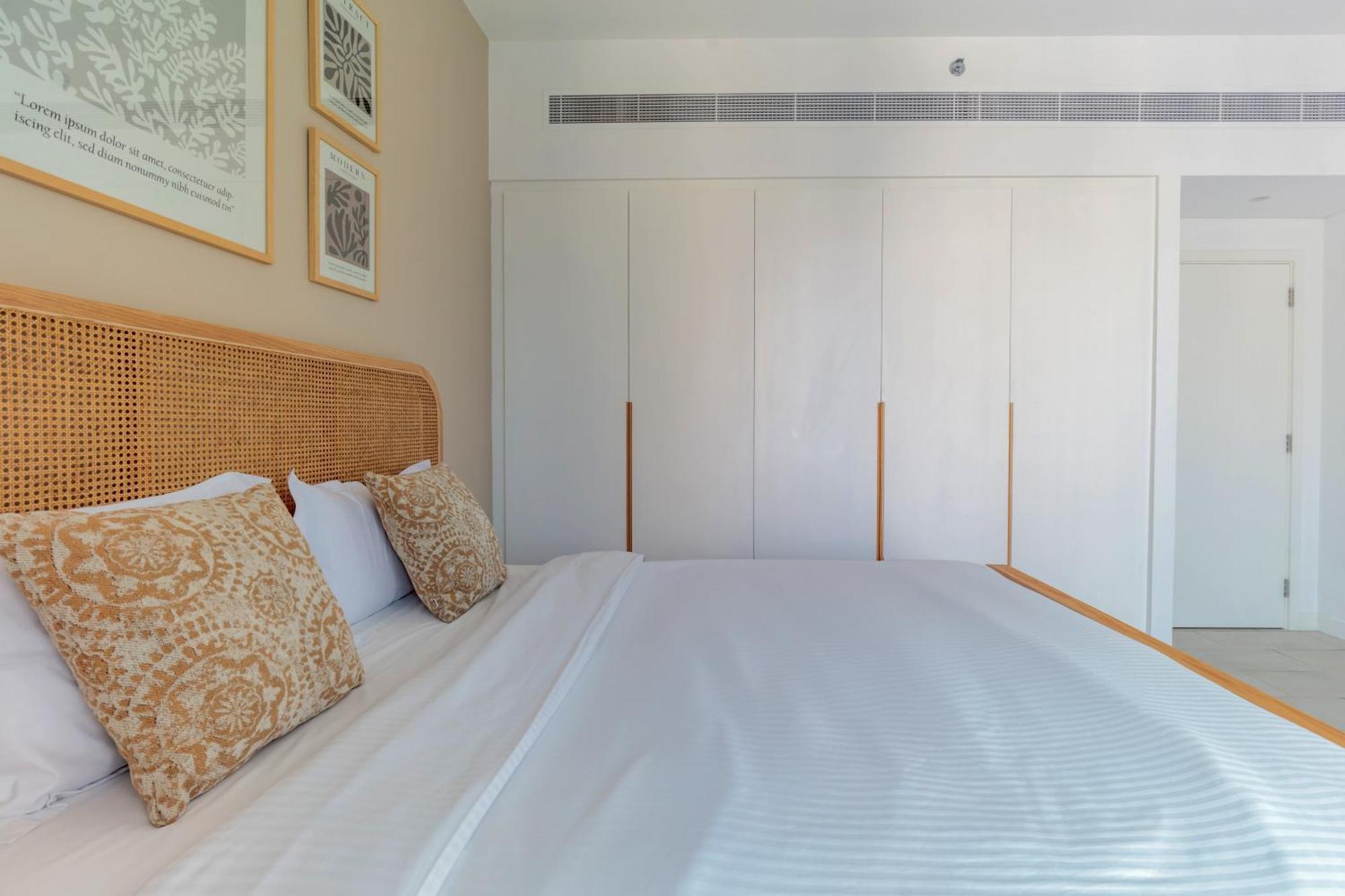 La Vie, Jbr Private Beach, Private Parking And Pool Daire