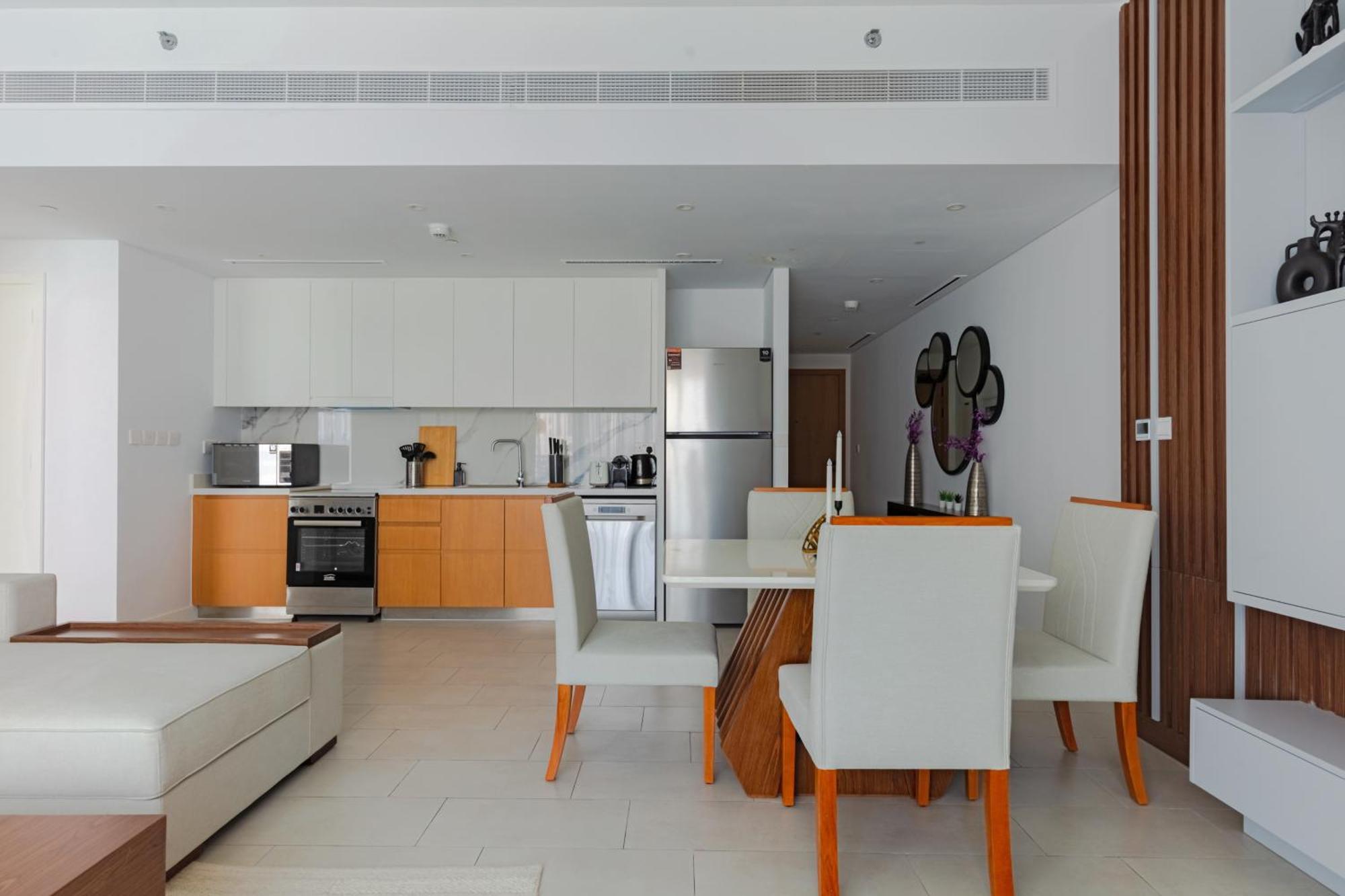 La Vie, Jbr Private Beach, Private Parking And Pool Apartment Dubai