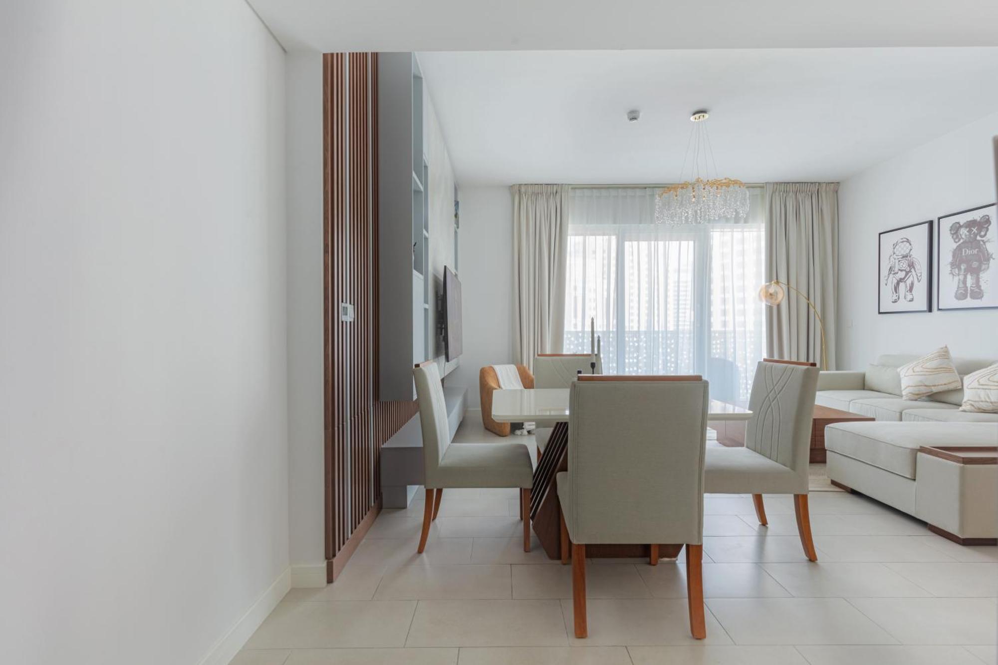 La Vie, Jbr Private Beach, Private Parking And Pool