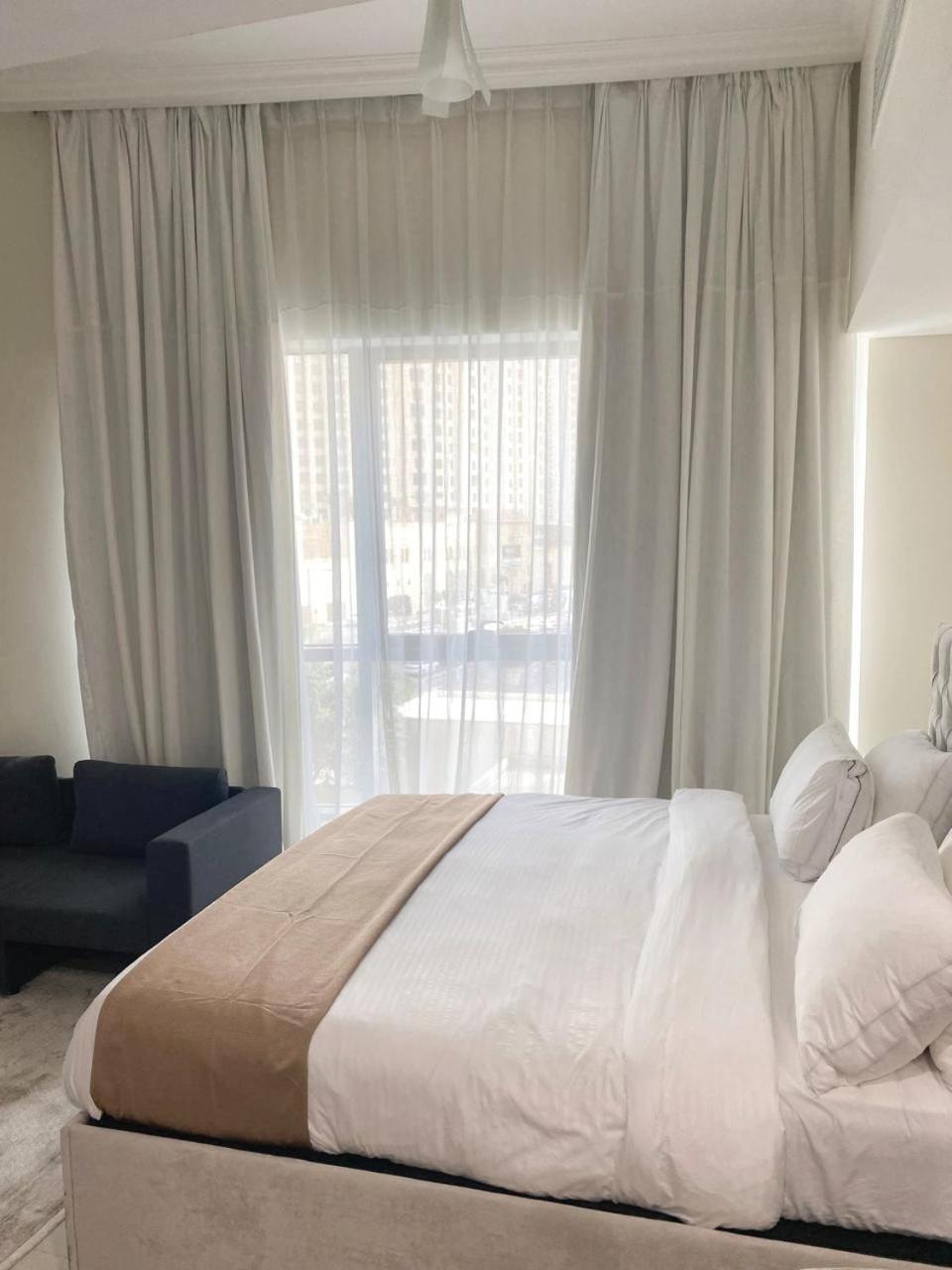 Delux Studio Apartment Dubai Marina The Bay 5 Min Beach Jbr & 3 Min To Tram Station Dubai