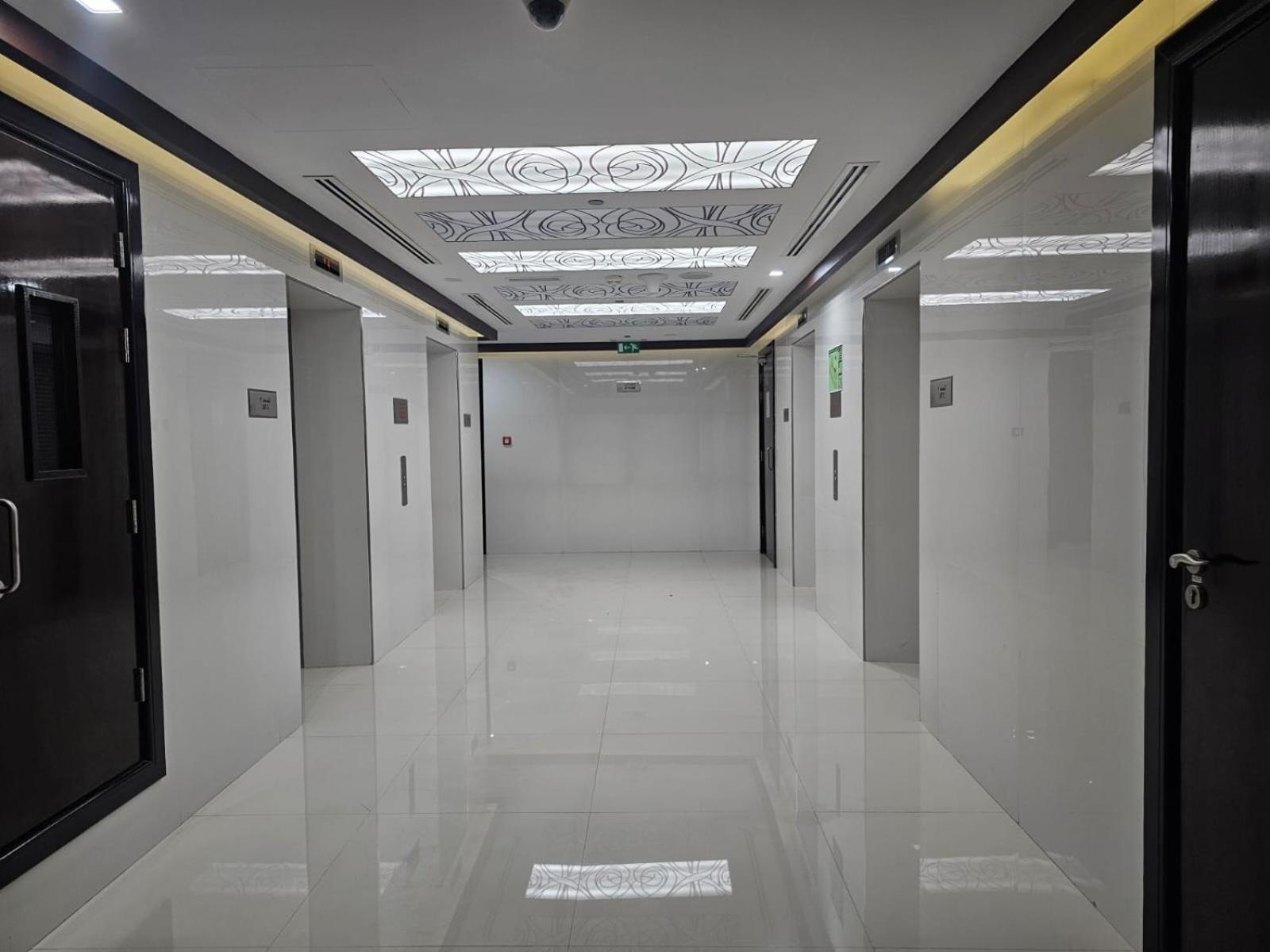 Silicon Oasis Staycation Daire *