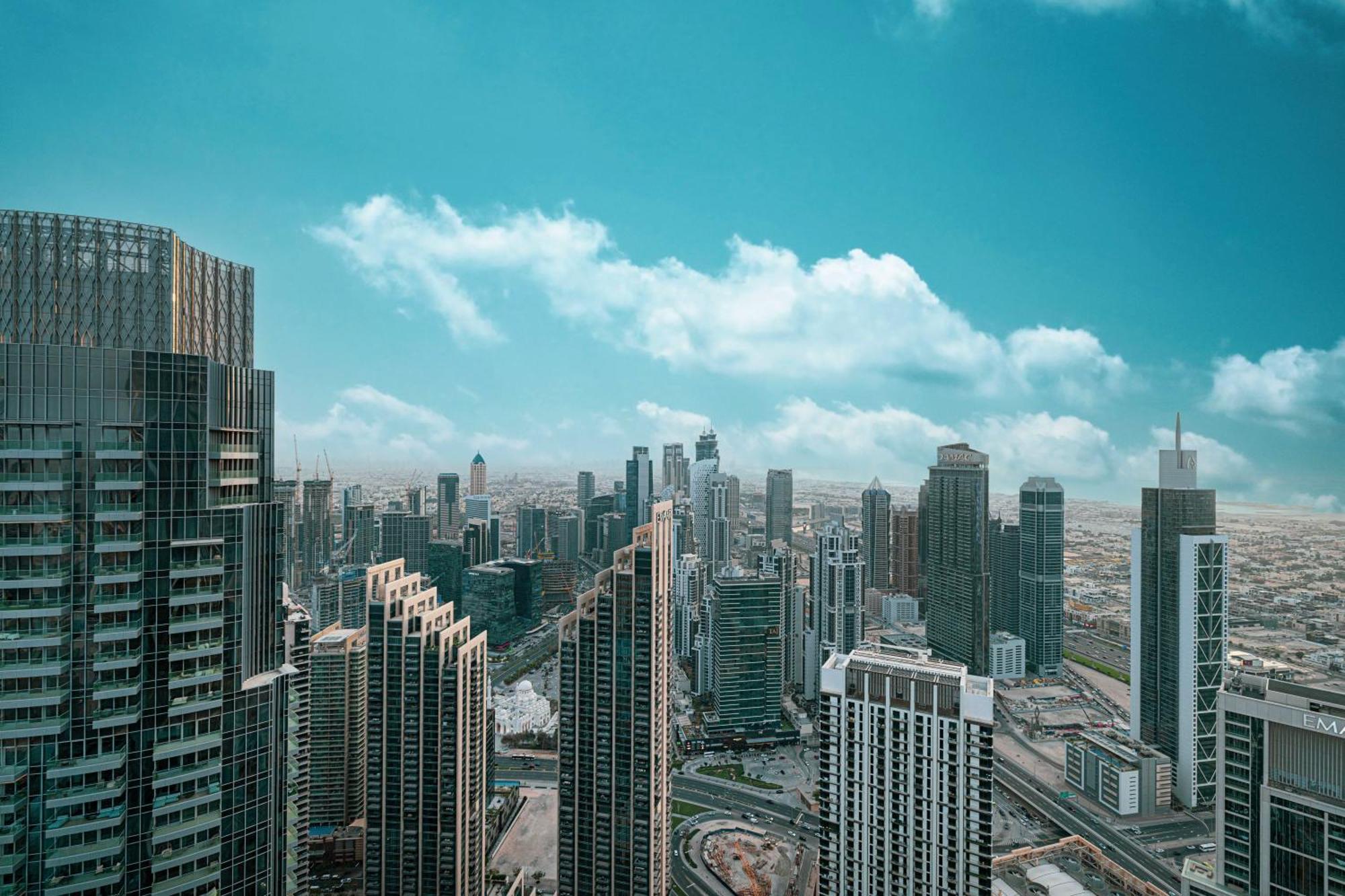Apartment Great View From 63th Floor! Amazing Pool With Burj View! Grande Signature!