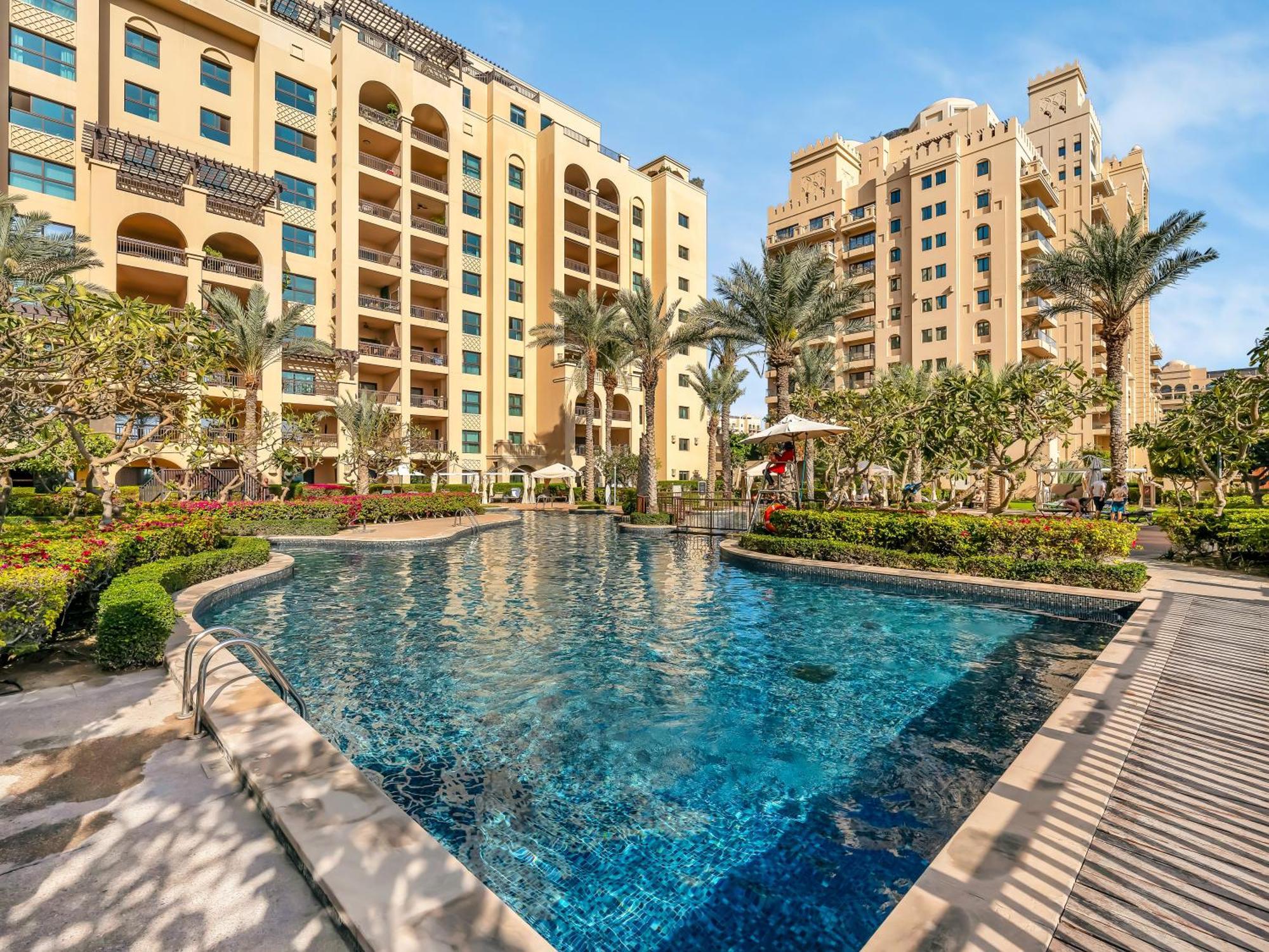New Fairmont With Private On Palmjumeirah