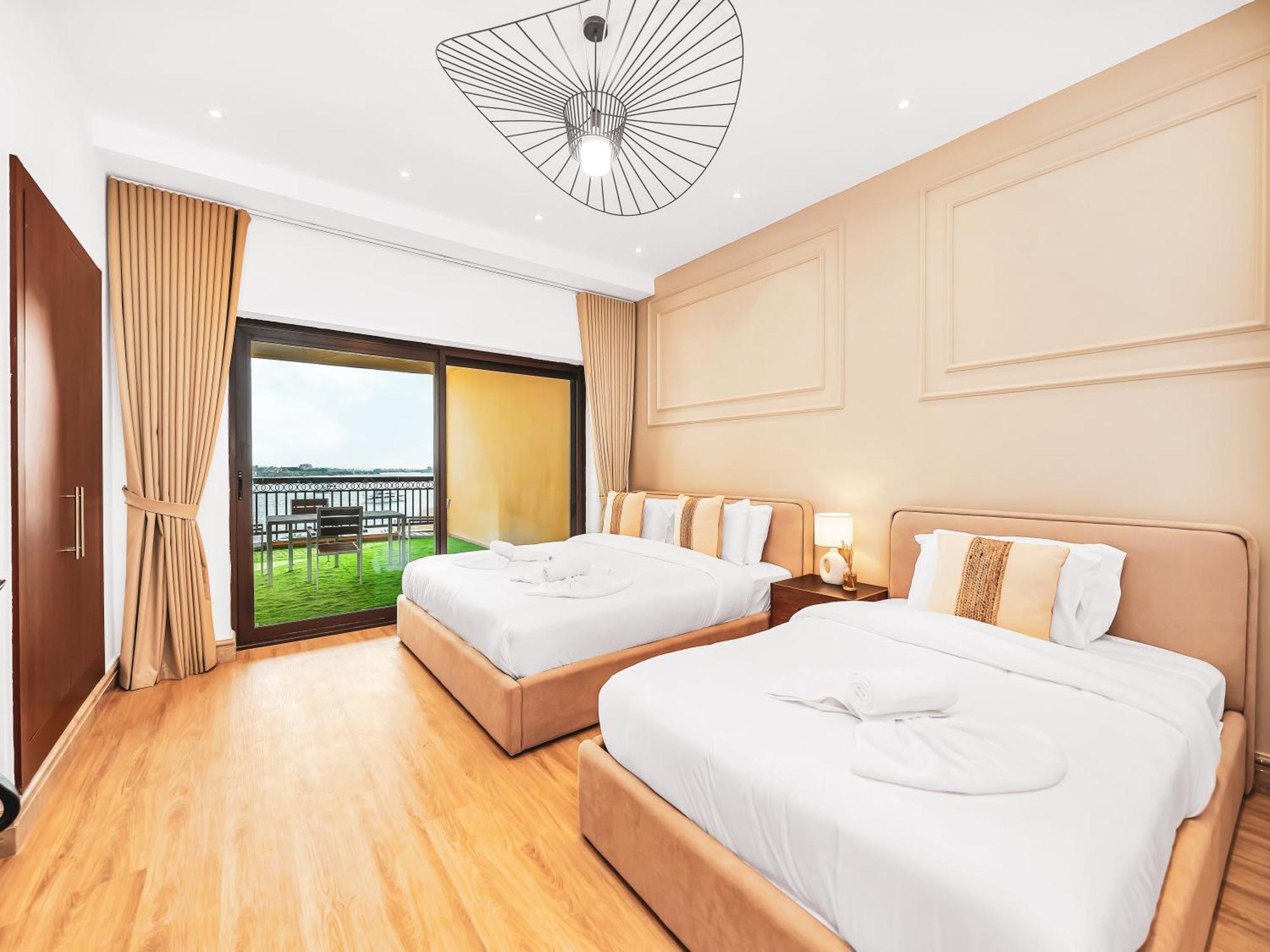 New Fairmont With Private On Palmjumeirah Apartment