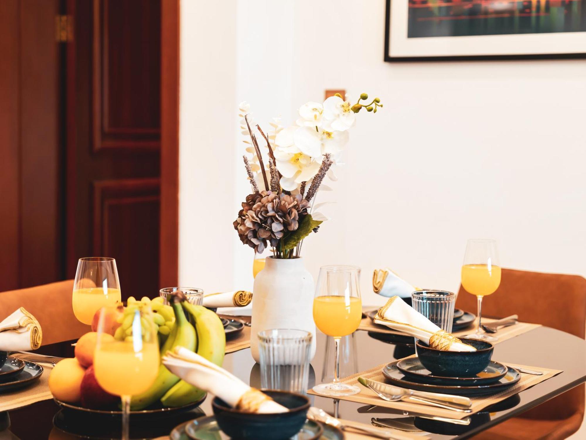 New Fairmont With Private On Palmjumeirah Dubai