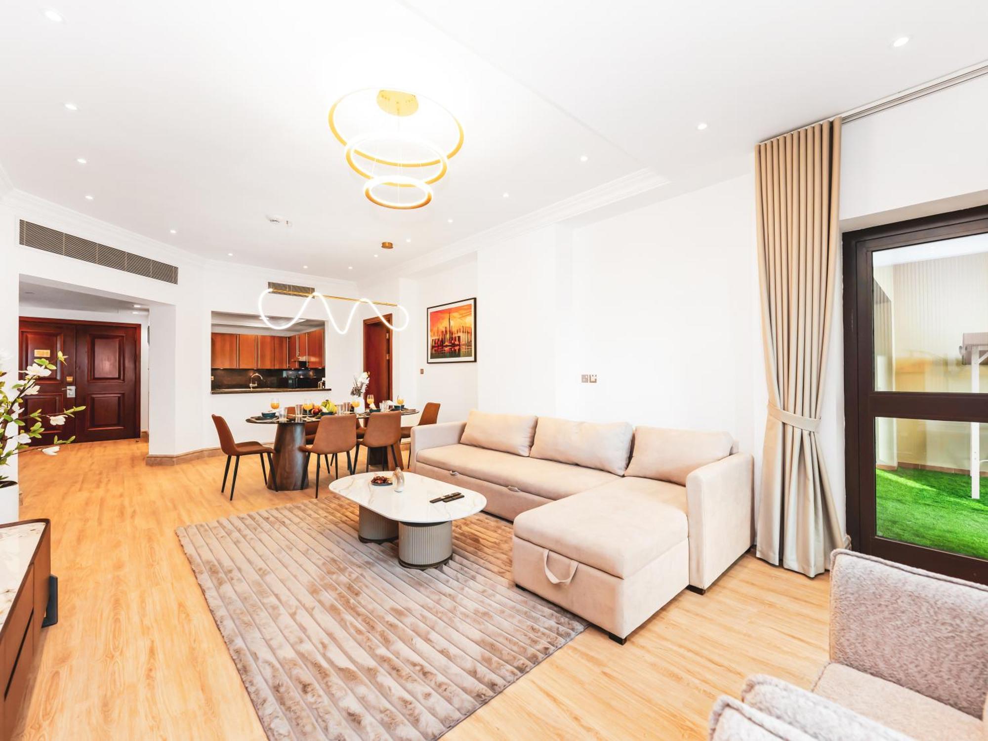 New Fairmont With Private On Palmjumeirah Apartment *
