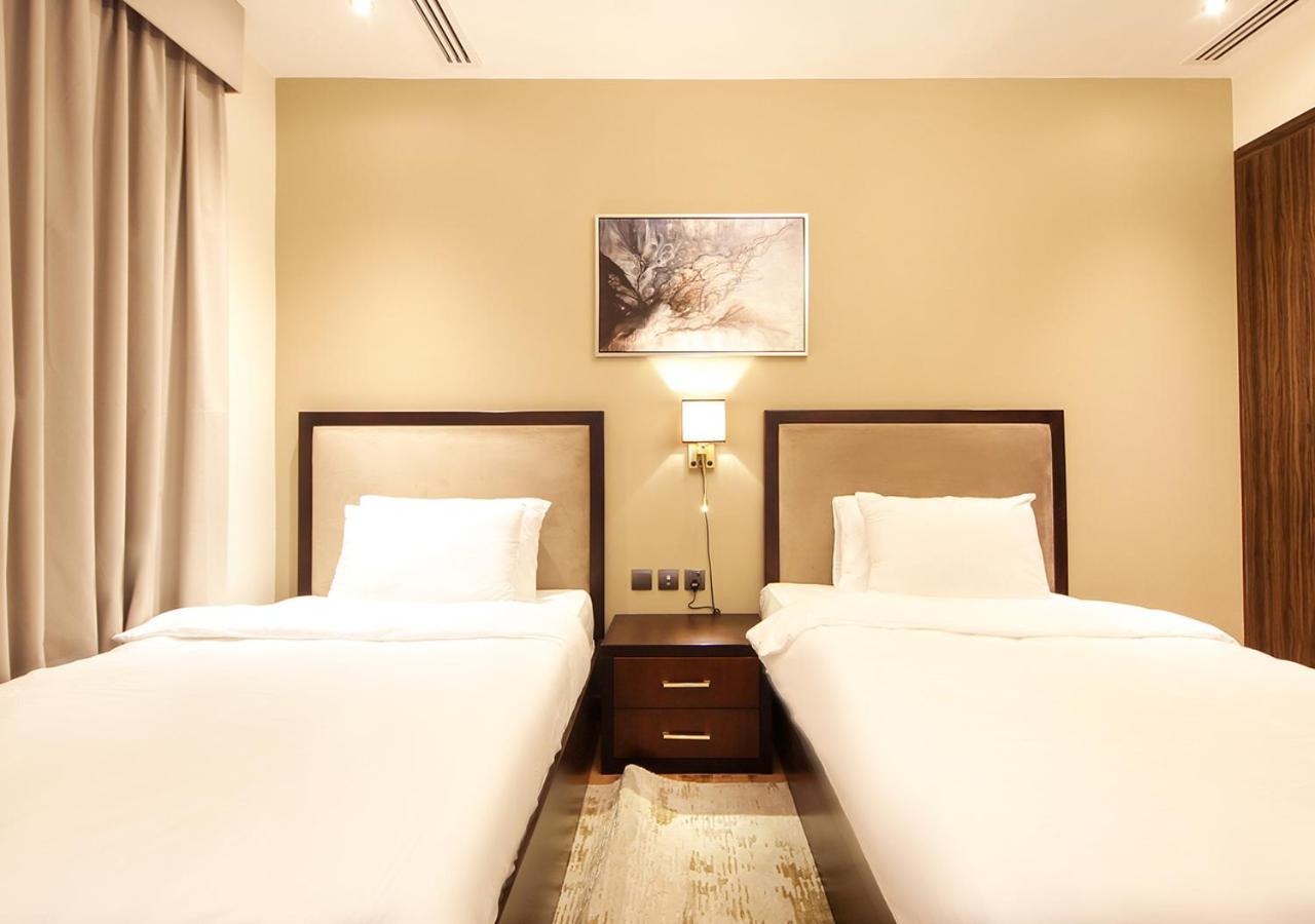 Apartment Stylish 2br Downtown Burj & Mall Nearby Dubai