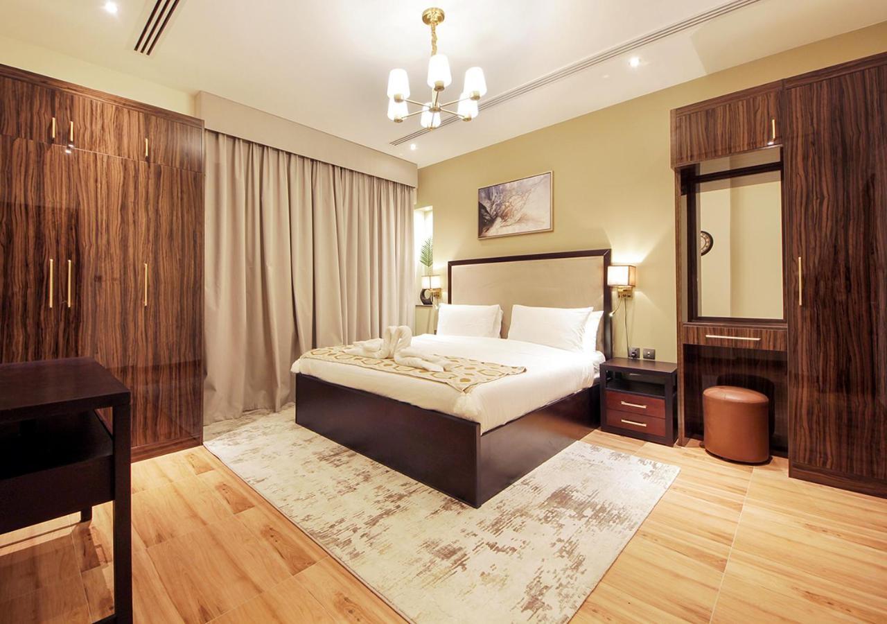 Stylish 2br Downtown Burj & Mall Nearby Apartment