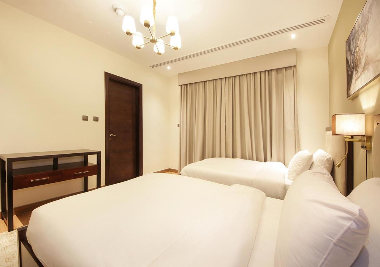 Stylish 2br Downtown Burj & Mall Nearby * Dubai