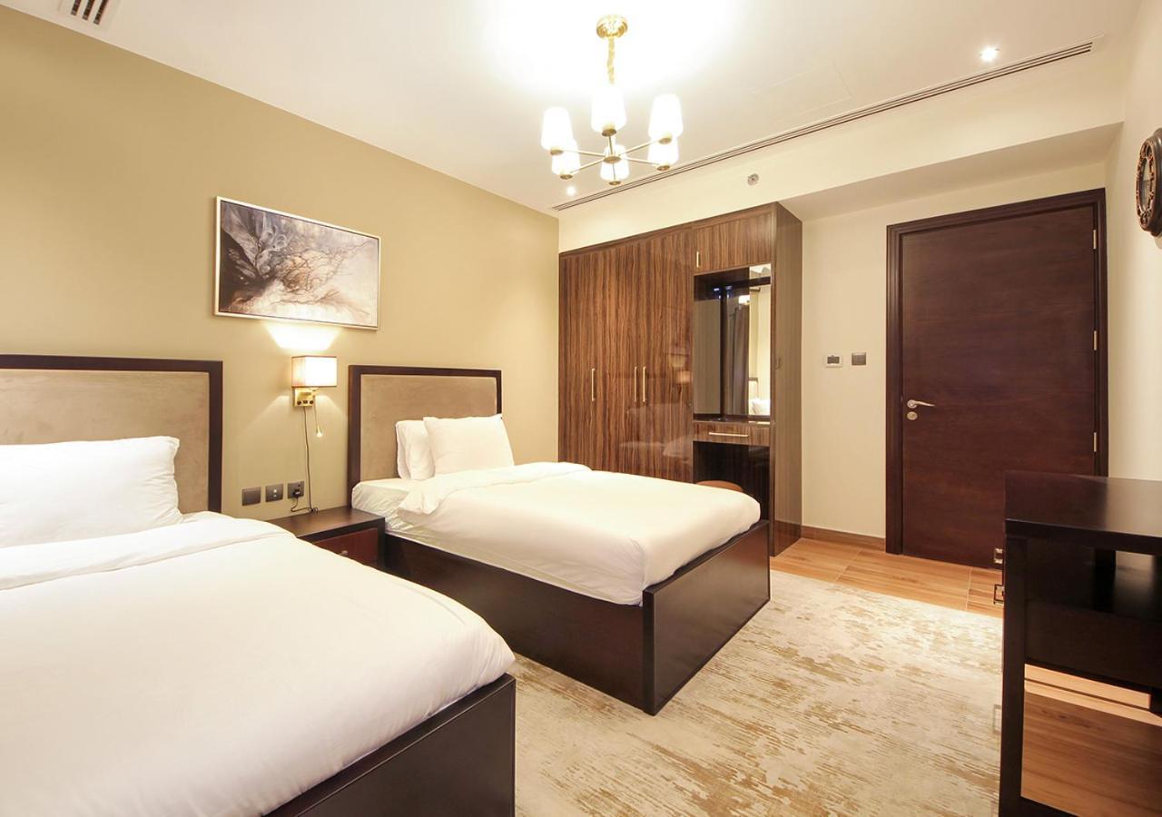 Stylish 2br Downtown Burj & Mall Nearby Apartment