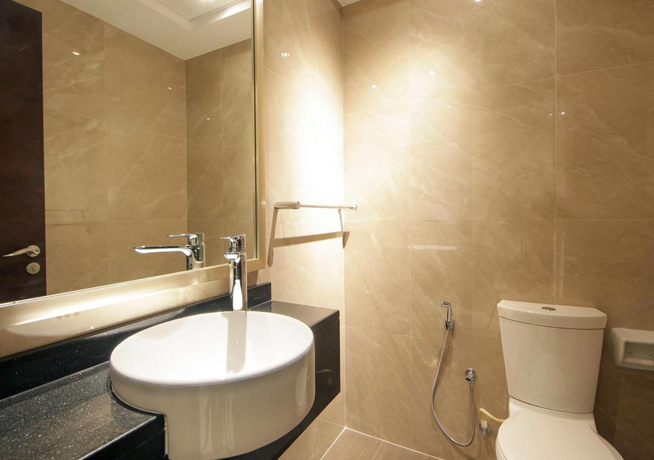 Stylish 2br Downtown Burj & Mall Nearby Apartment