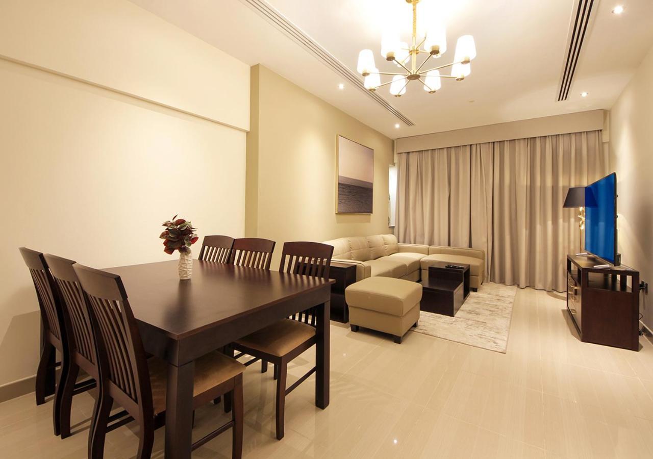 Stylish 2br Downtown Burj & Mall Nearby * Dubai