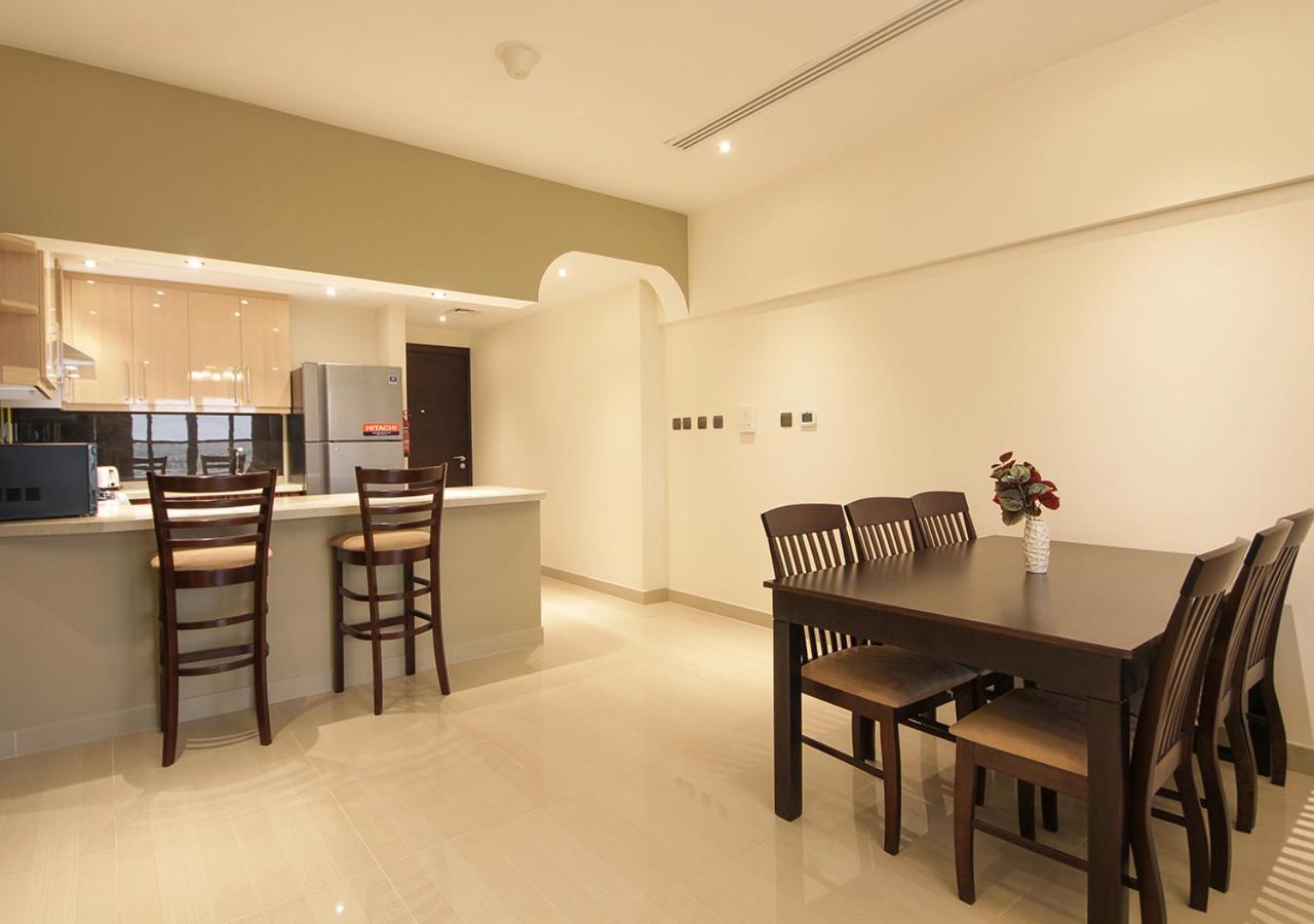 Apartment Stylish 2br Downtown Burj & Mall Nearby