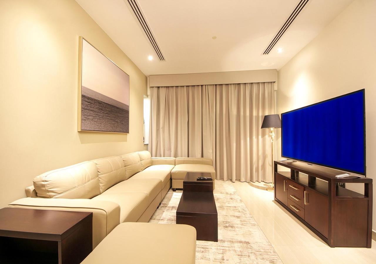 Stylish 2br Downtown Burj & Mall Nearby * Dubai