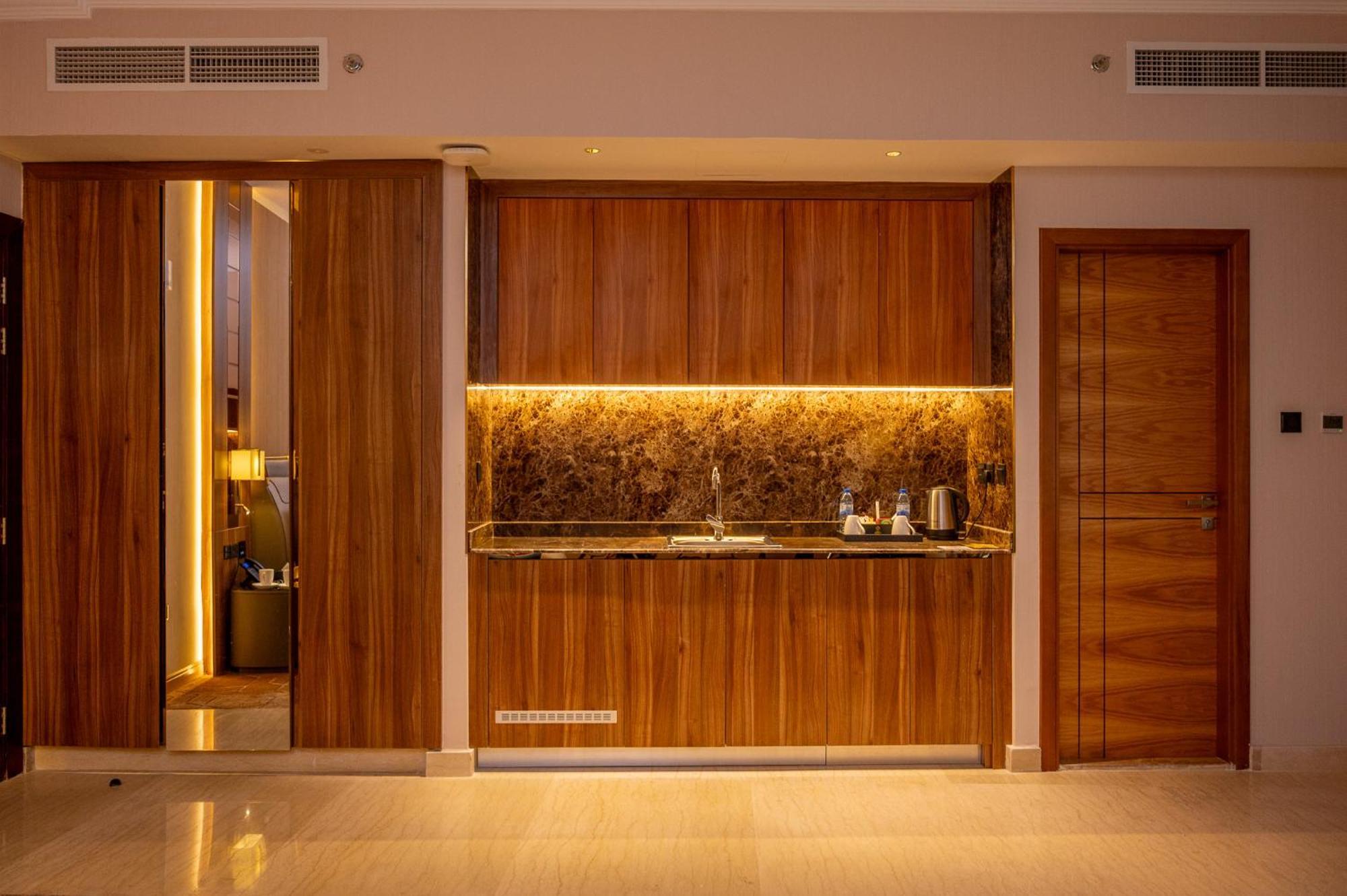 La Zona Continental 4*