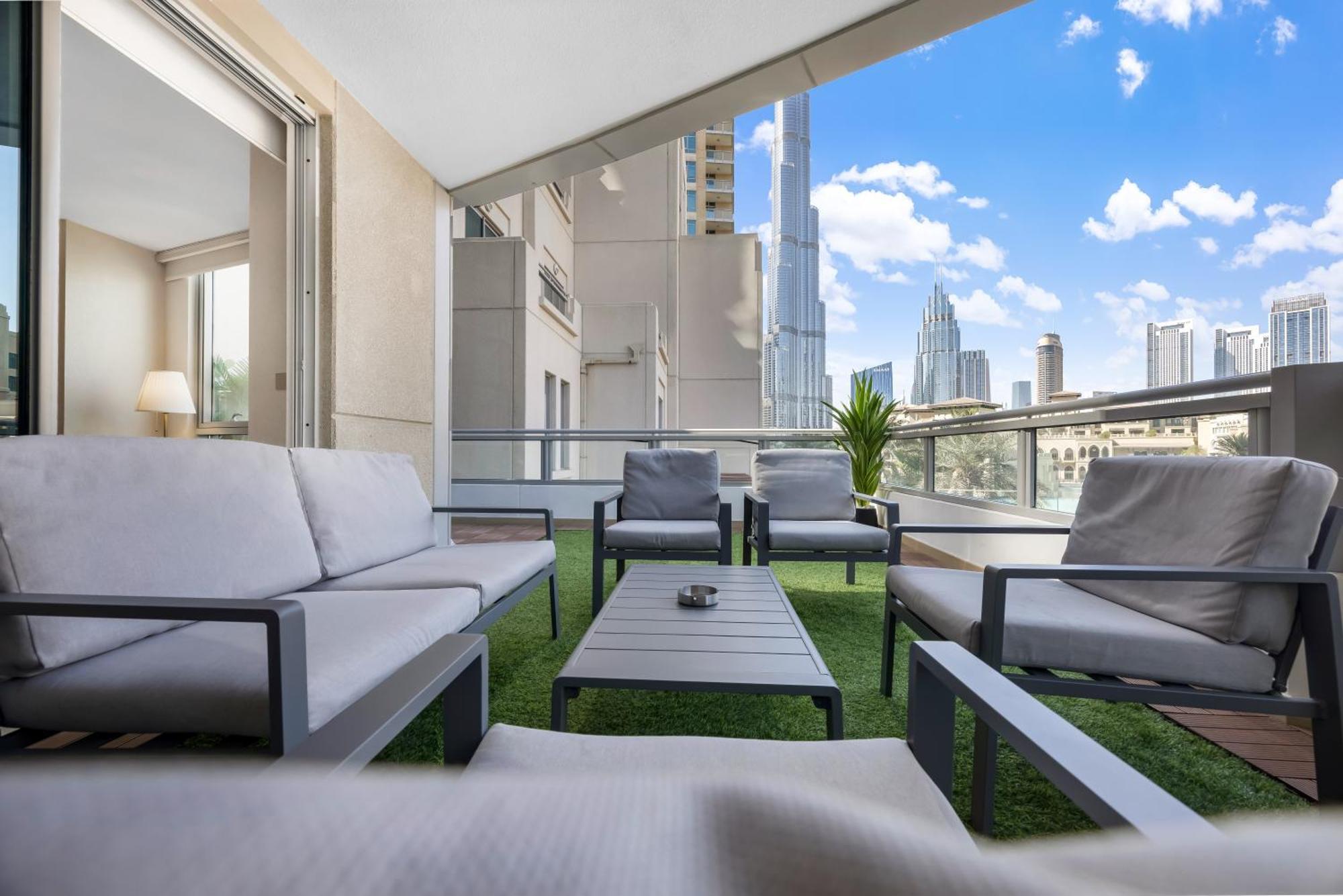 Durrani Homes - Azure 2br With Burj Khalifa And Fountain View *