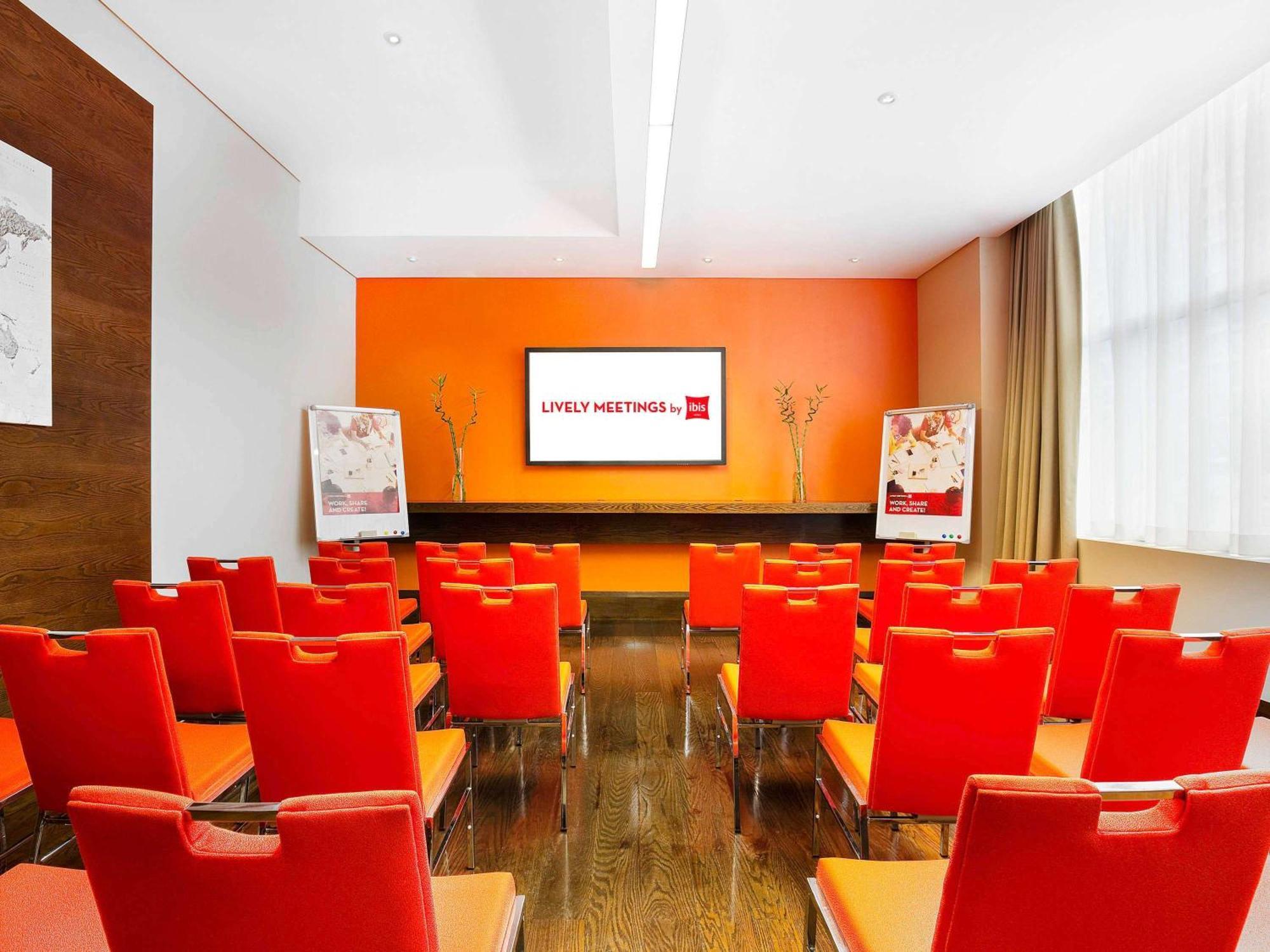 Ibis Al Rigga Hotel
