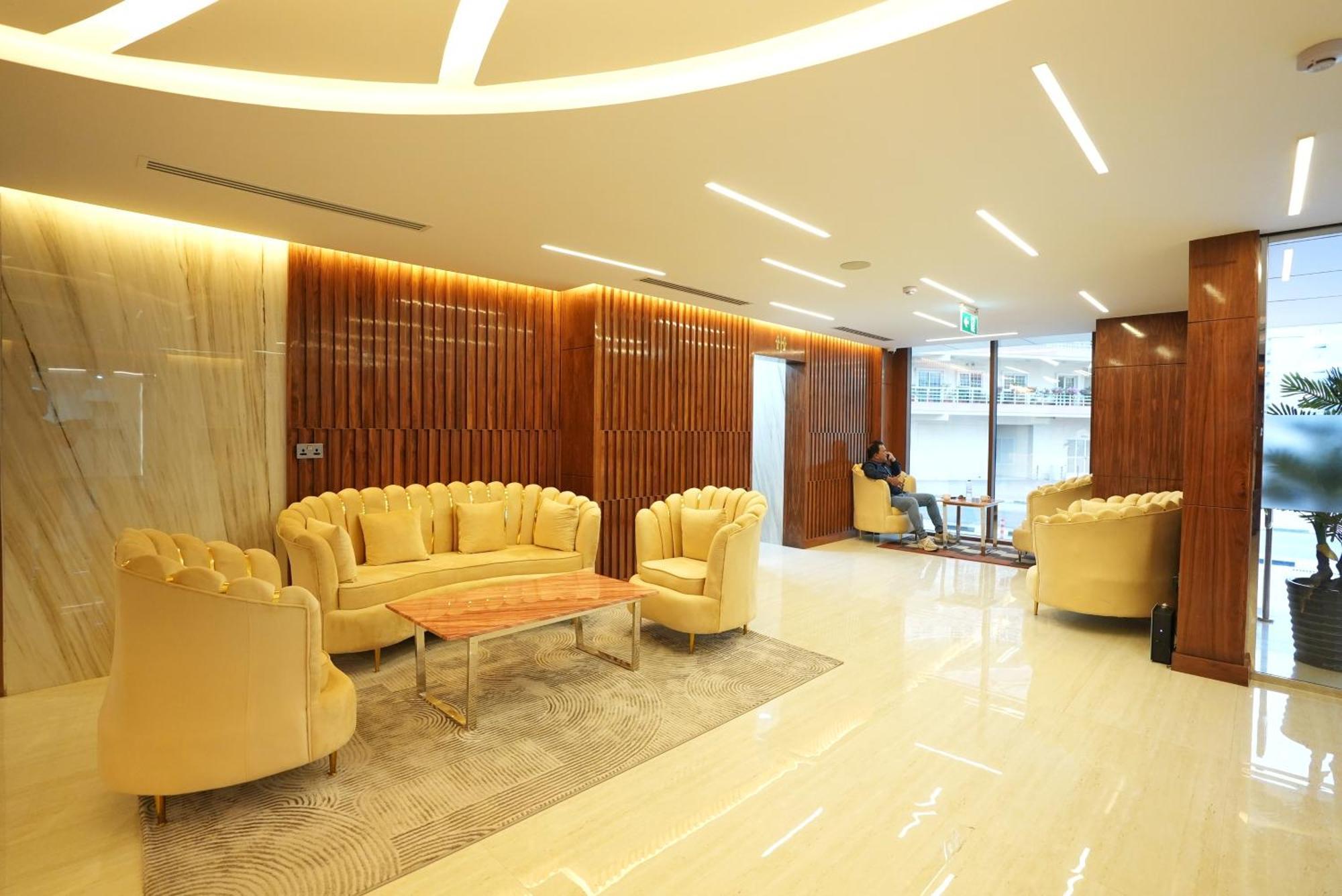 Imperiaa By Hoc Globe Aparthotel 3*