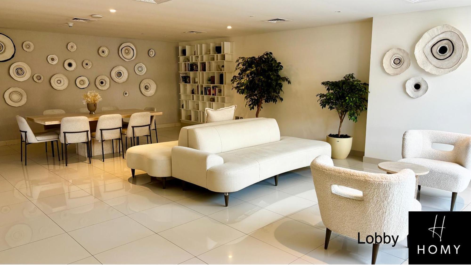 Enjoy A Modern And Trendy Apartment In The Heart Of Dubai Apartment