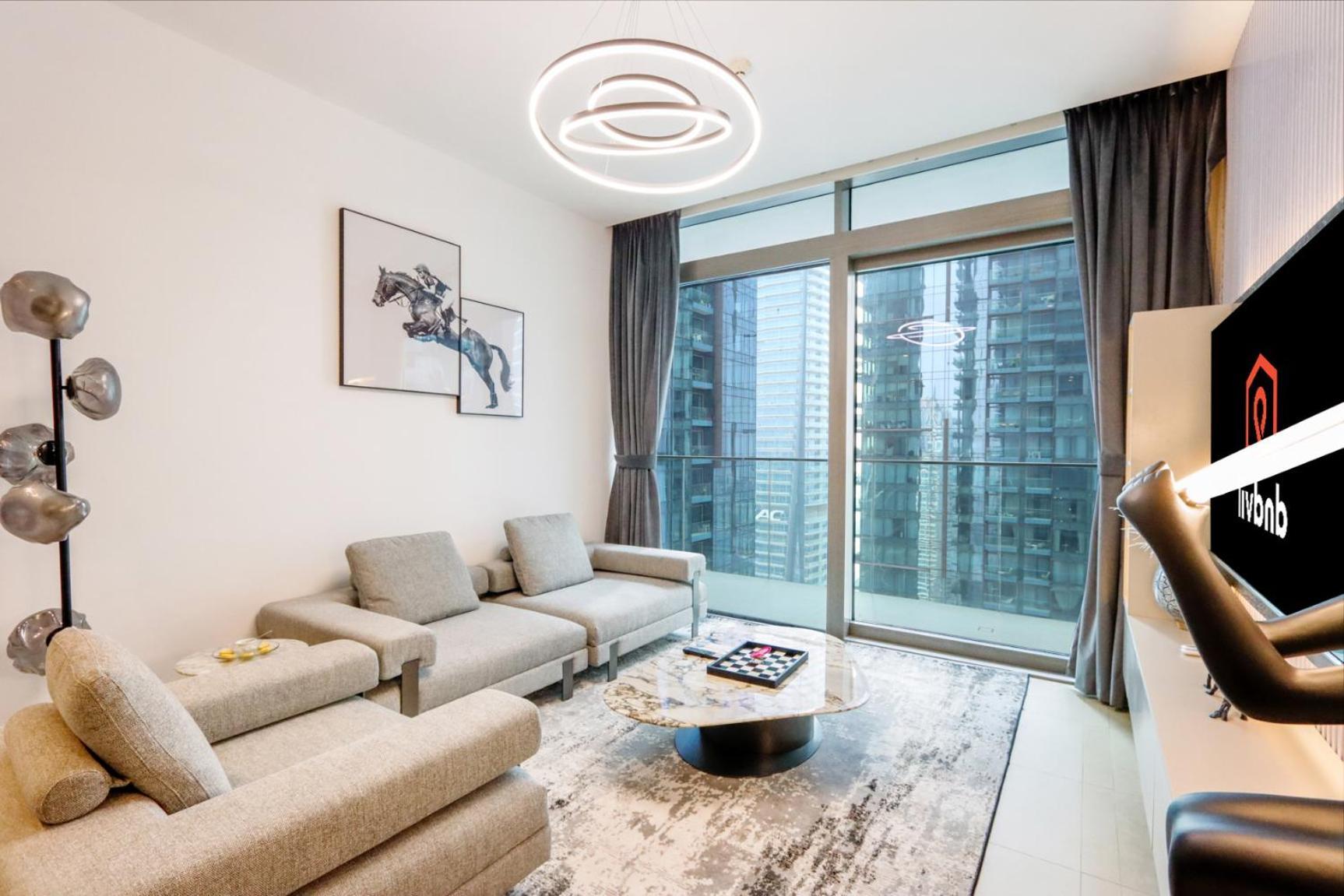 Apartment Luxury 2br Waterfront Oasis In Marinagate - Livbnb Dubai